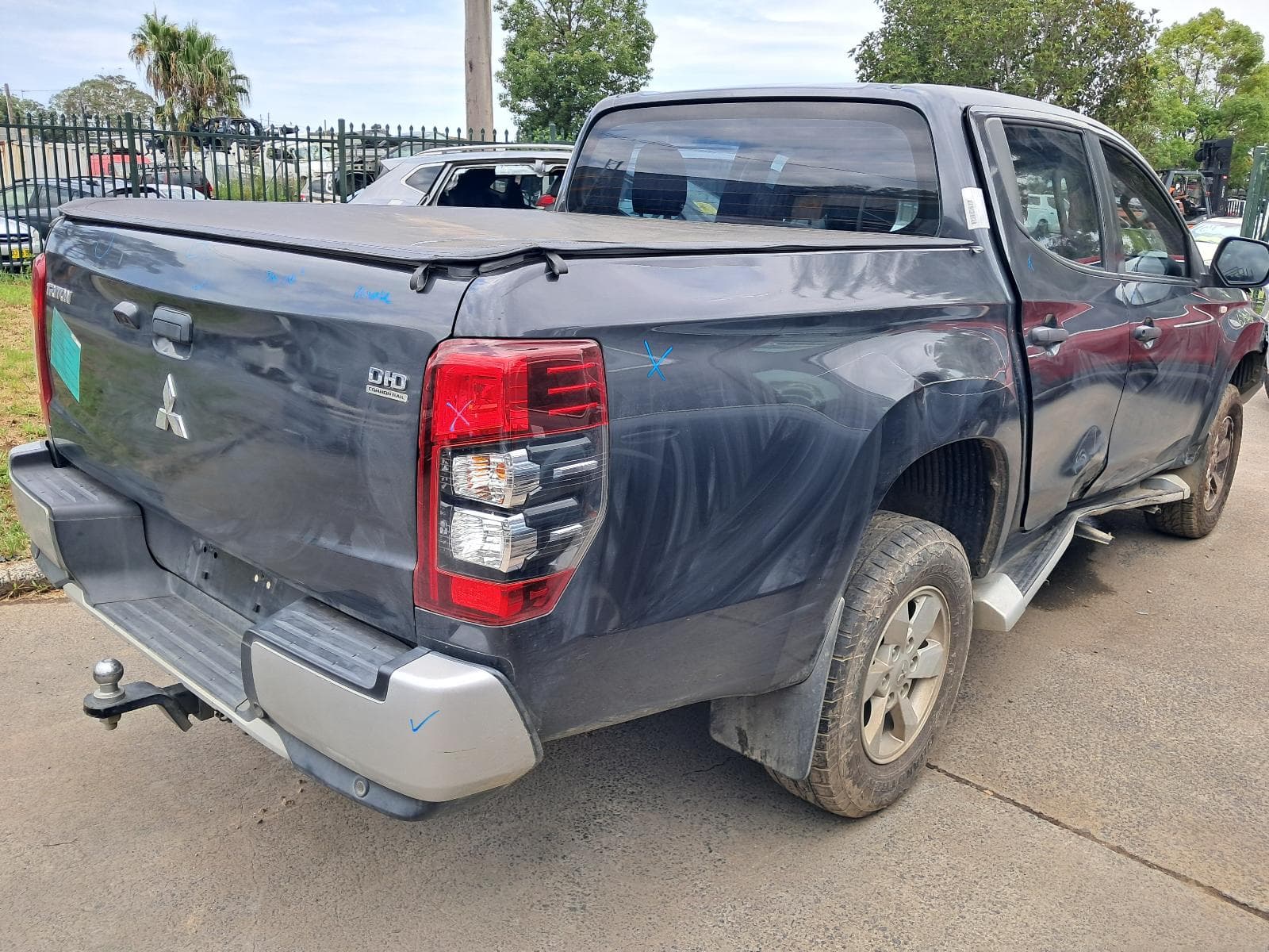 2019 MITSUBISHI TRITON 4