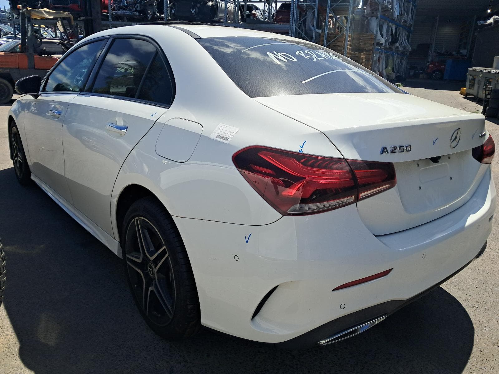 2020 MERCEDES A CLASS 3