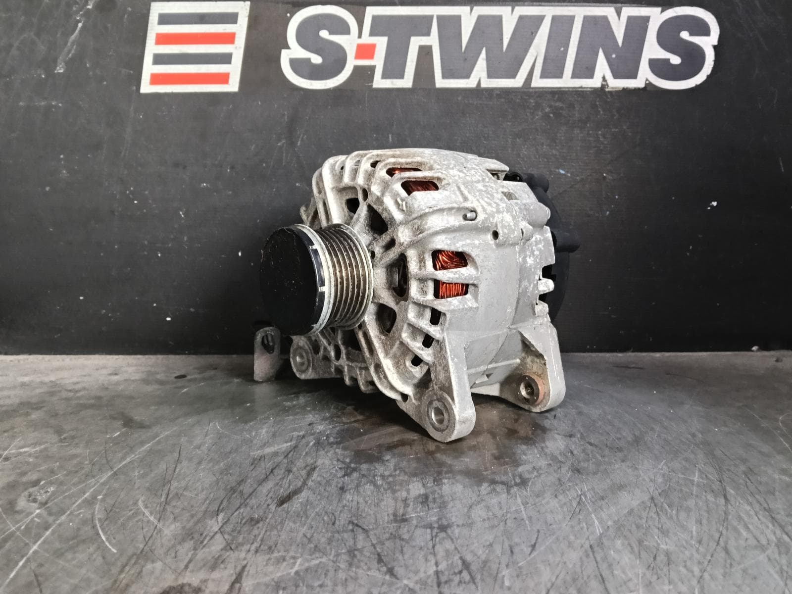 Used auto part listing image: 2014 NISSAN XTRAIL ALTERNATOR PETROL, 2.5, QR25DE, T32, 02/14-07/22 0000378358
