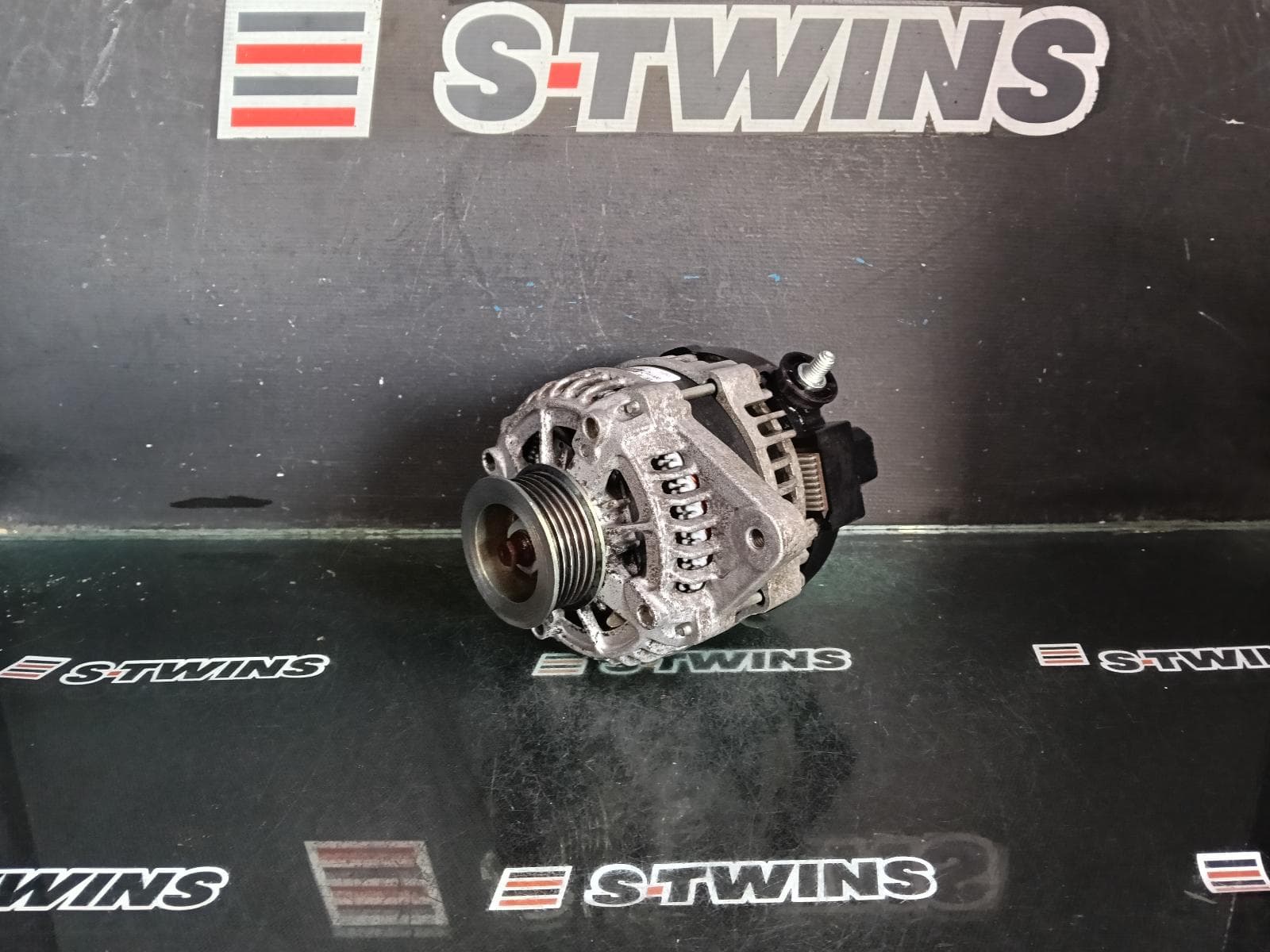 Used auto part listing image: 2014 SUZUKI S-CROSS ALTERNATOR JY, PETROL, 1.6, M16A CODE, DENSO, 100AMP, 09/13-10/16 0000379260