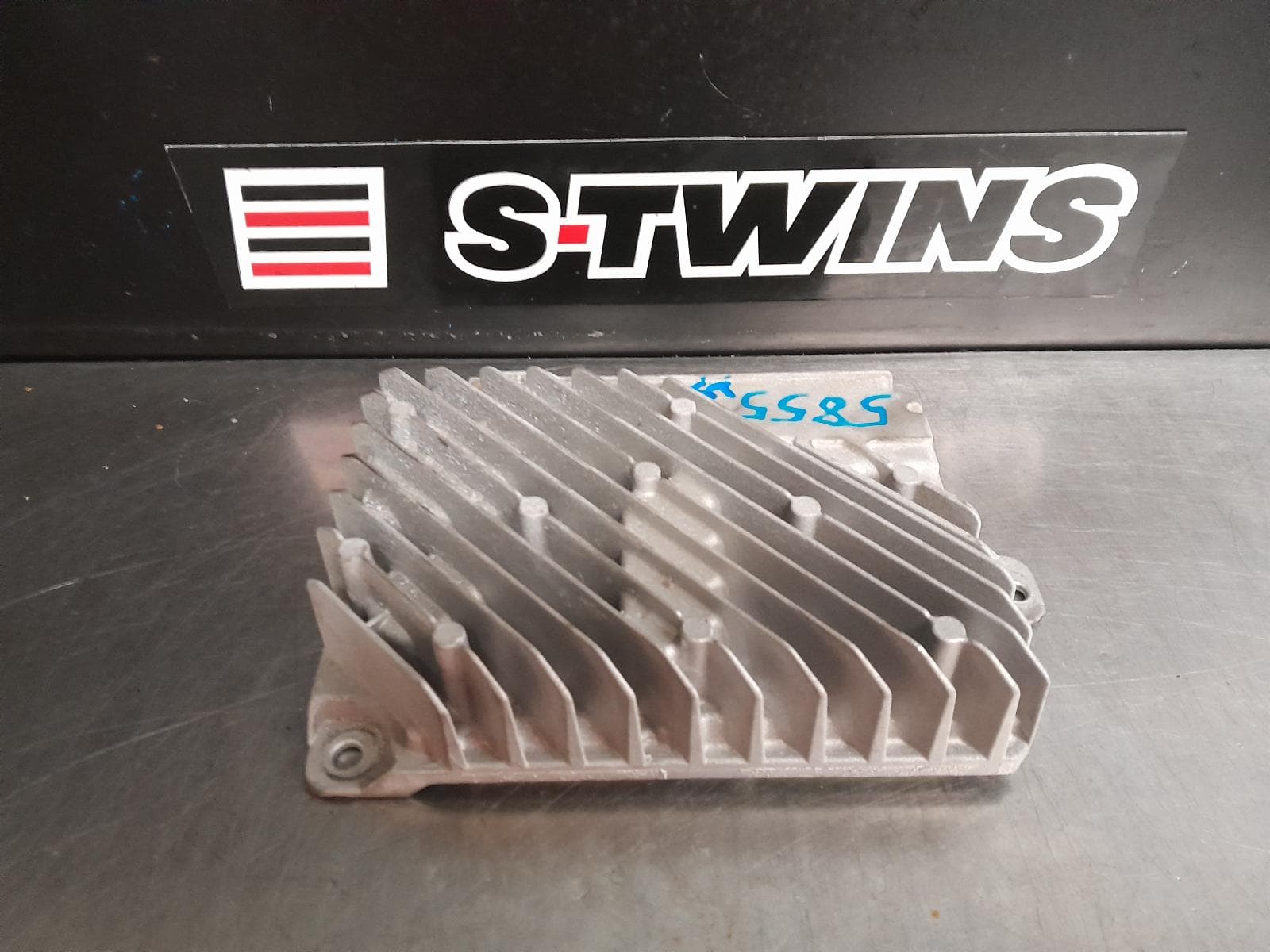 Used auto part listing image: 2019 HOLDEN ACADIA AC, AMPLIFIER, BOSE, 08/18-12/20 0000262326