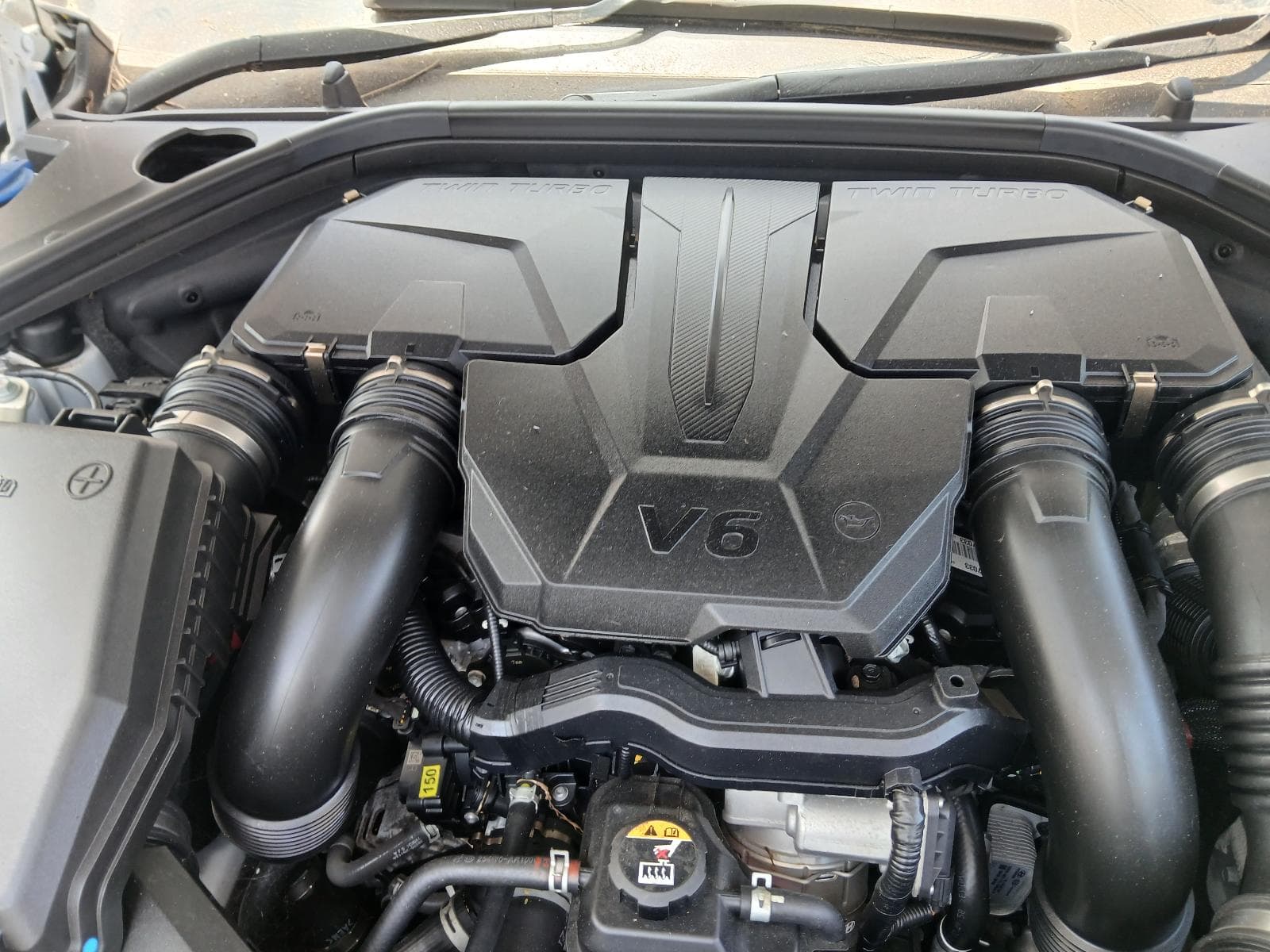 2023 GENESIS GV70 2