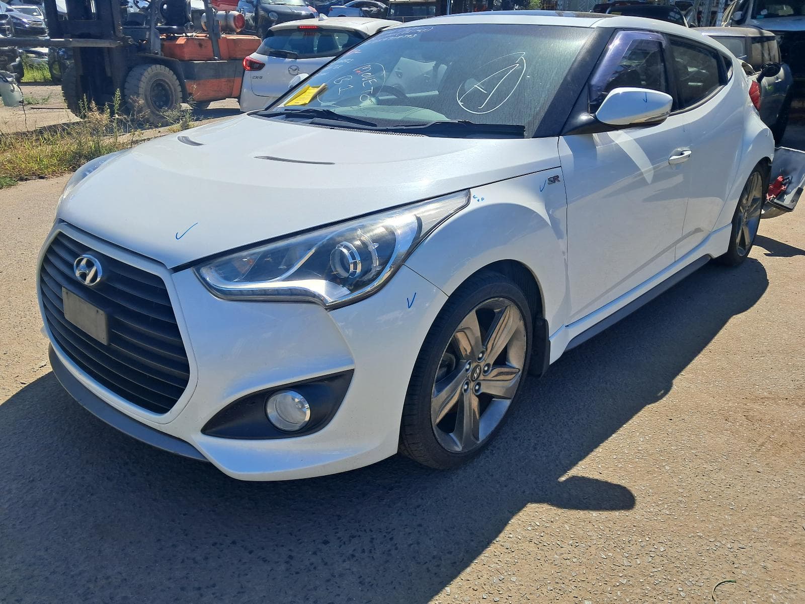 2014 HYUNDAI VELOSTER 4