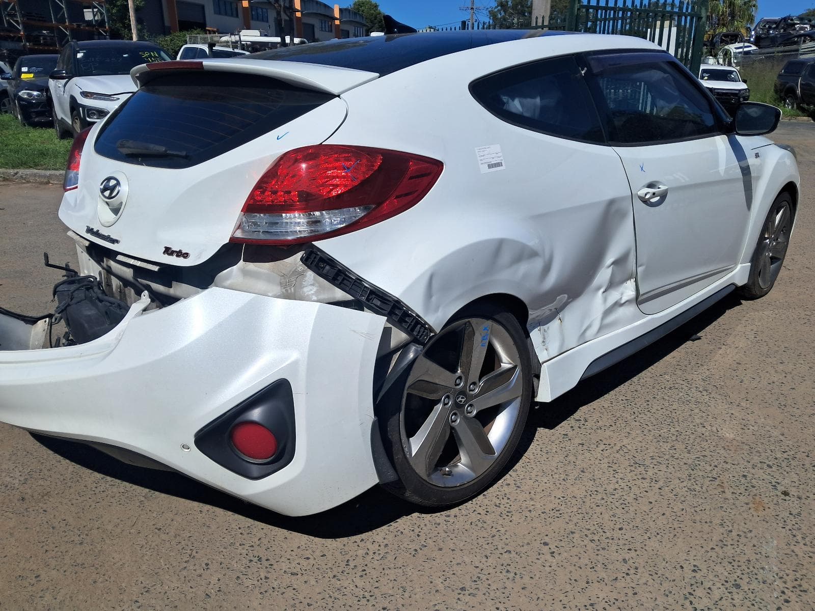 2014 HYUNDAI VELOSTER 5