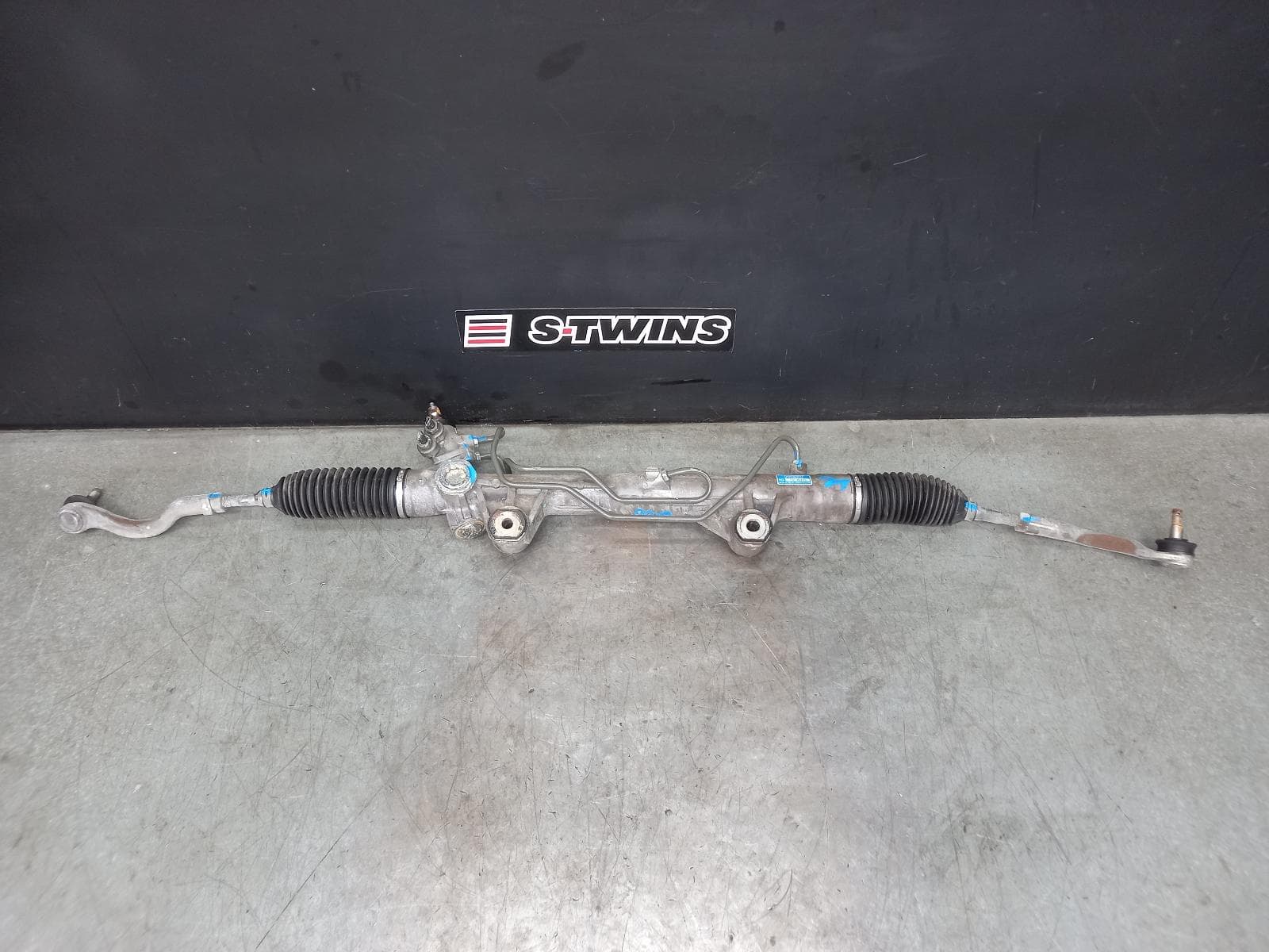 Used auto part listing image: 2016 MITSUBISHI TRITON STEERING BOX RACK MQ-MR, 03/15-10/23 0000379501