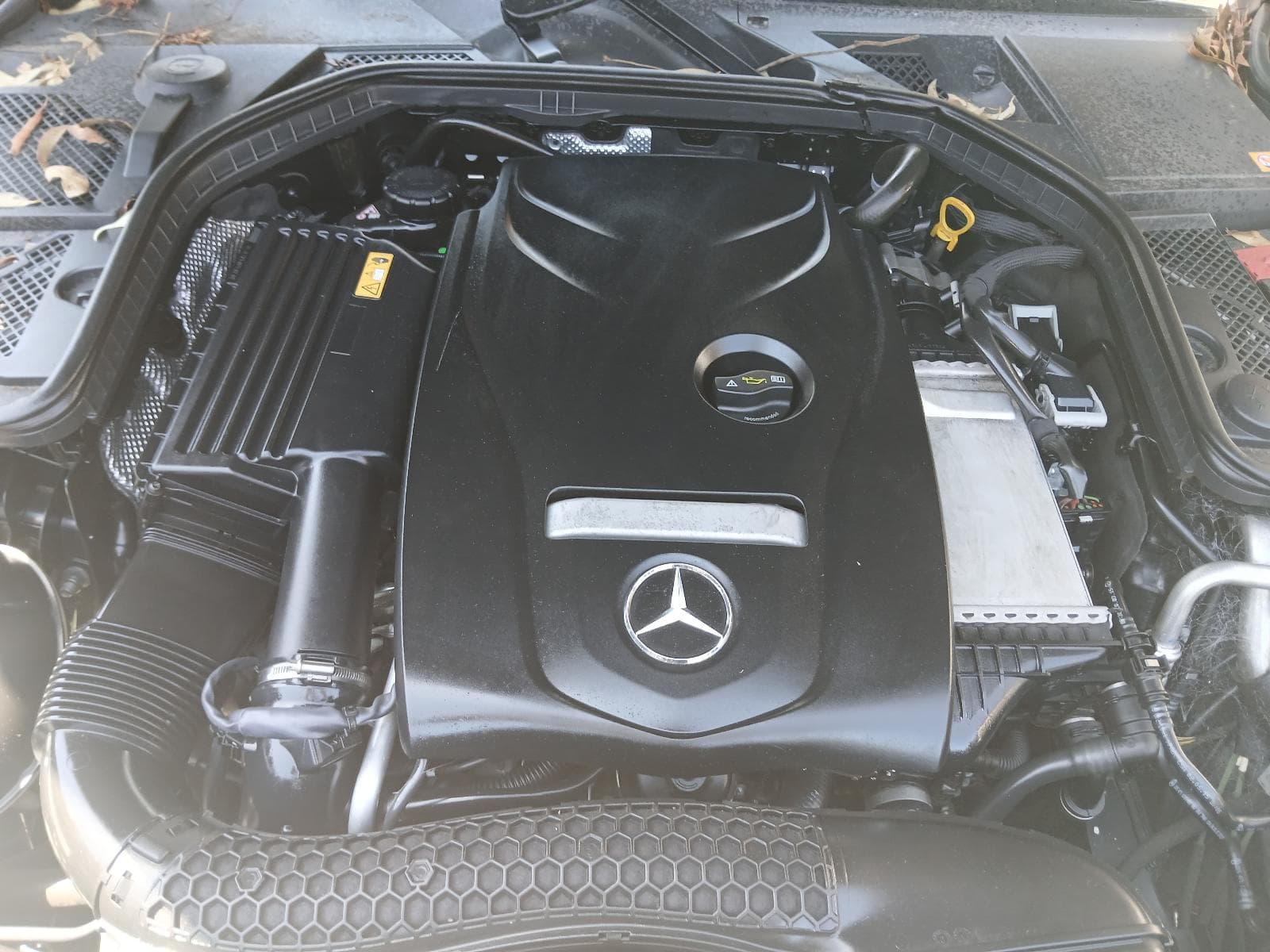 2016 MERCEDES C CLASS 2