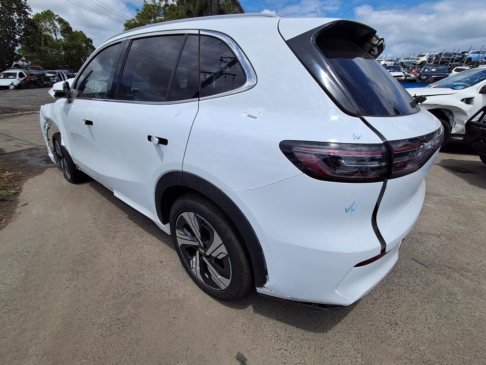 Featured wrecking vehicle: 2025 GEELY EX5 (stock 9893)