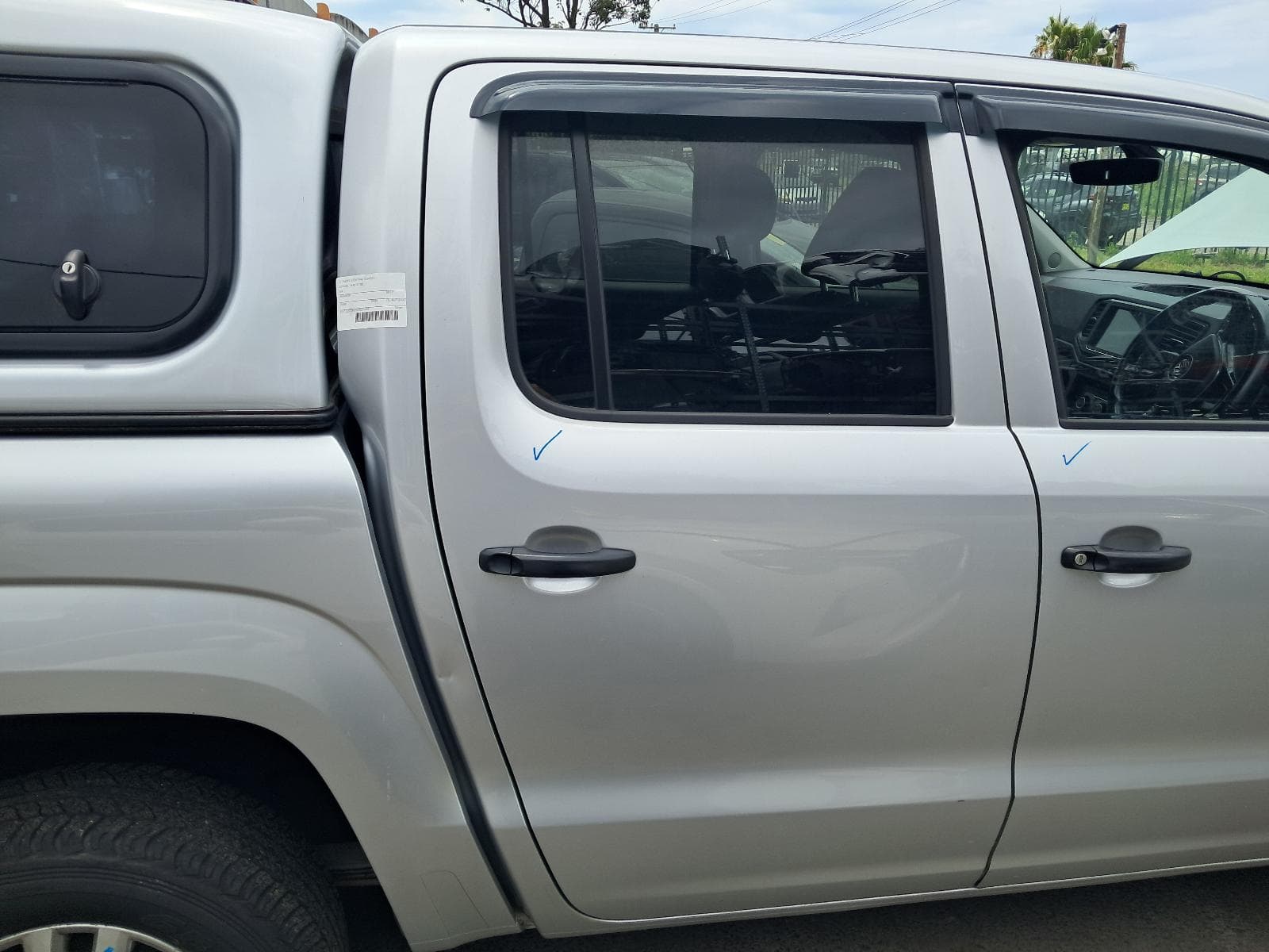 2017 VOLKSWAGEN AMAROK 15