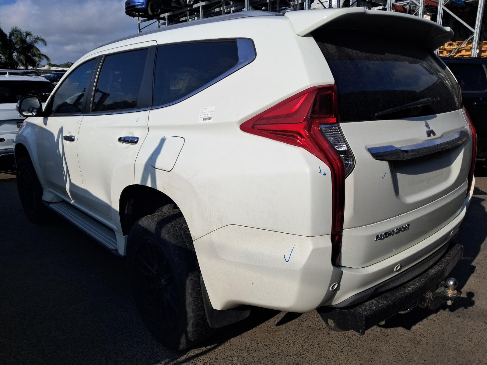 2019 MITSUBISHI PAJERO 4