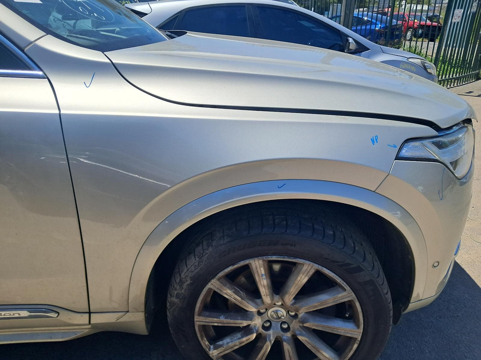 2016 VOLVO XC90 12