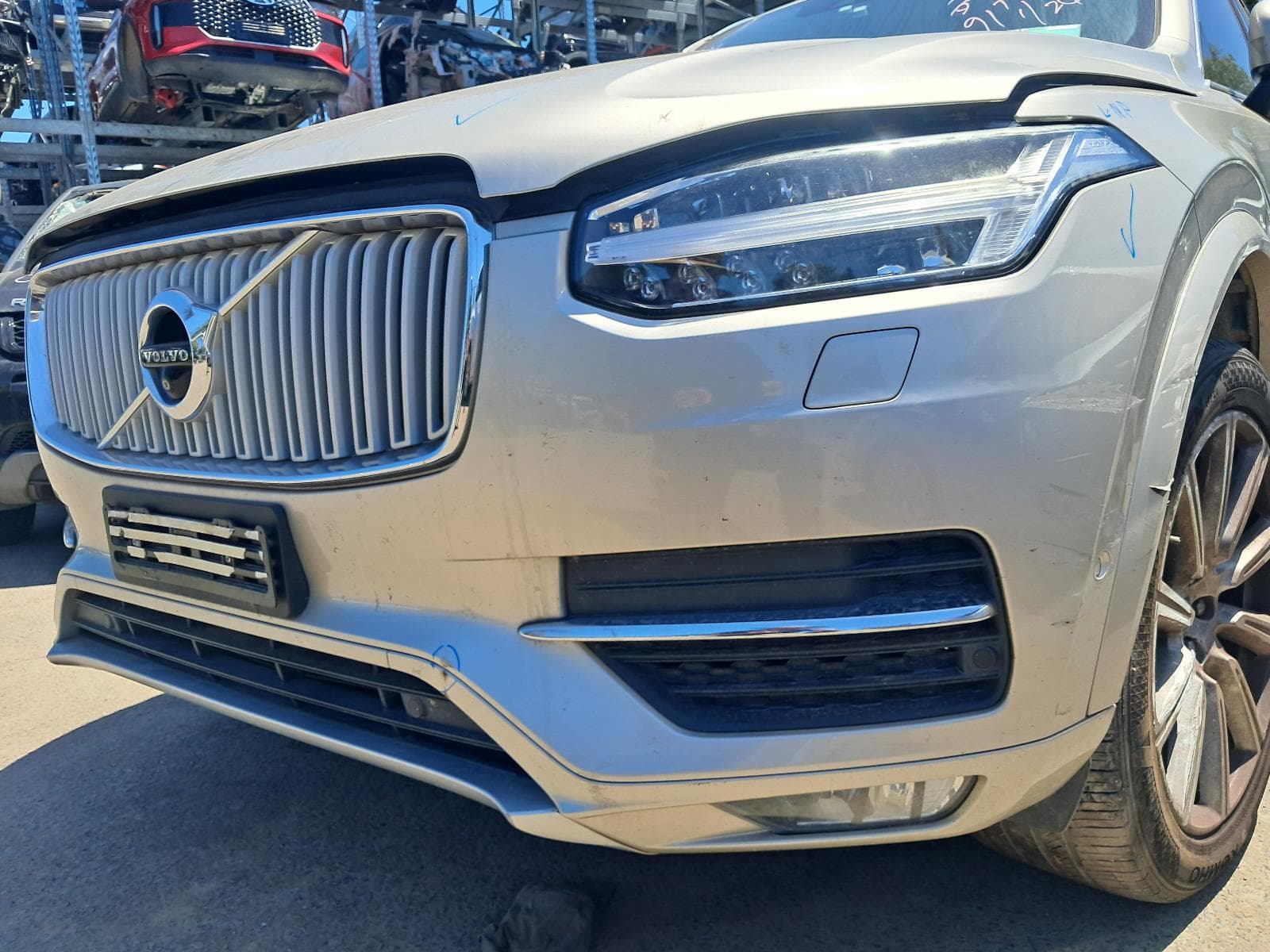 2016 VOLVO XC90 9