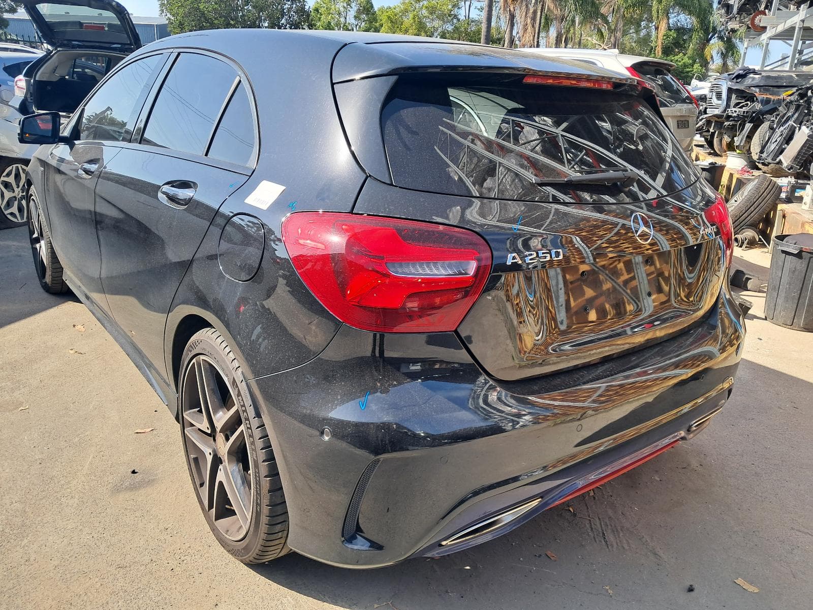 2016 MERCEDES A CLASS 5