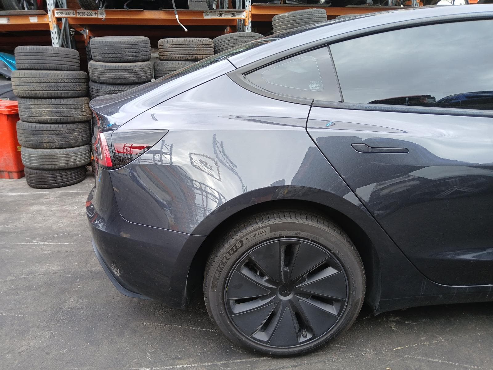 2024 TESLA MODEL 3 11