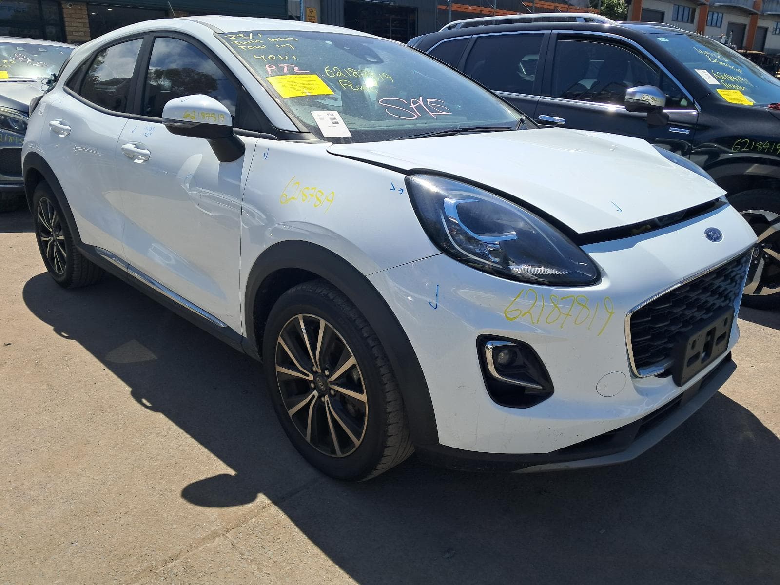 Featured wrecking vehicle: 2022 FORD PUMA (stock 10441)