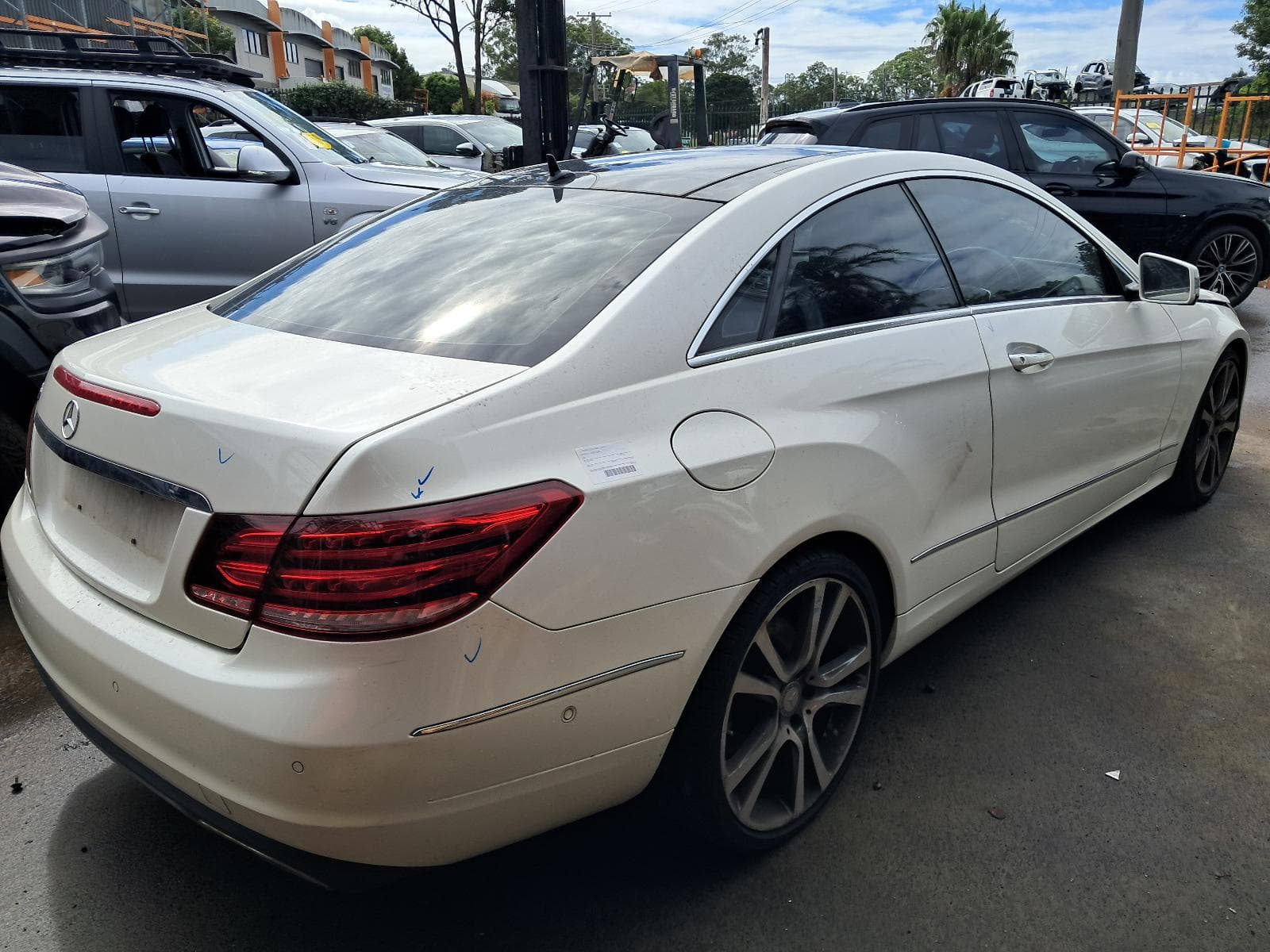 2015 MERCEDES E CLASS 4