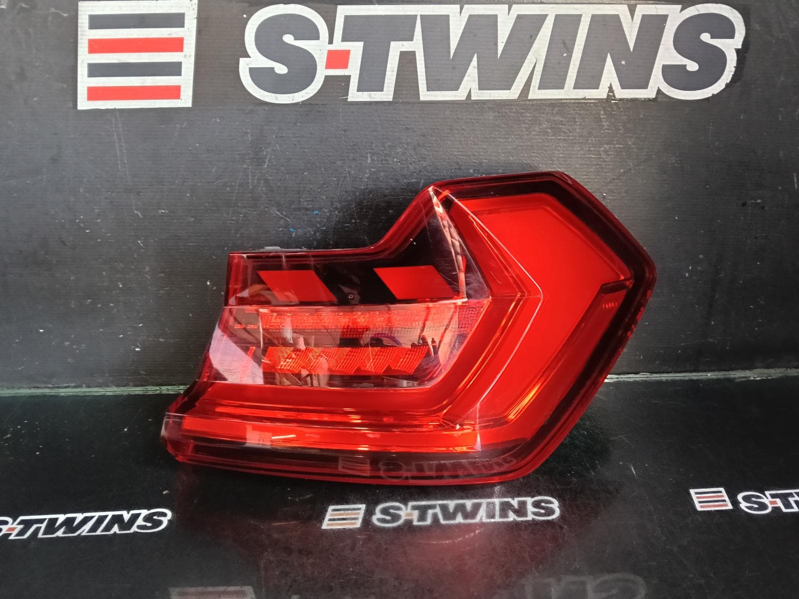 Used auto part listing image: 2019 AUDI A1 RIGHT TAILLIGHT IN BODY, W/ LED TYPE, GB, 01/19- 0000381593