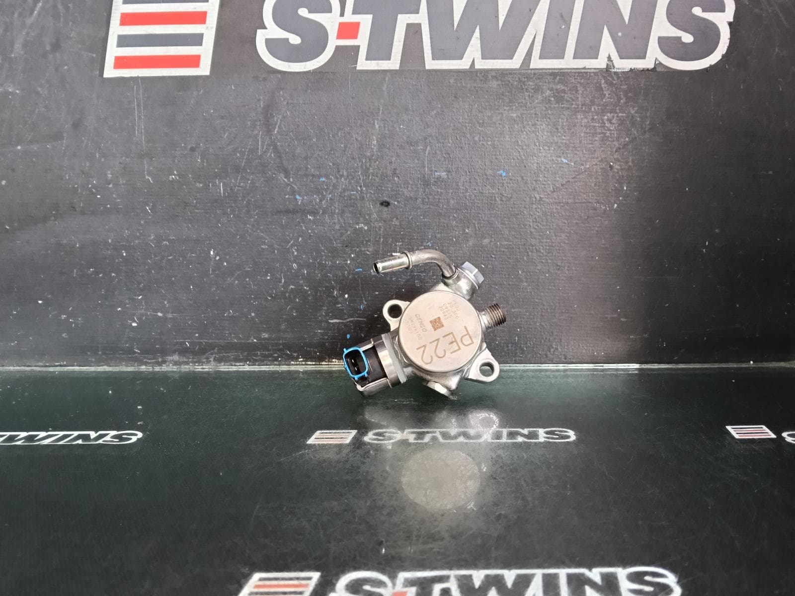 Used auto part listing image: 2016 MAZDA CX3 FUEL PUMP PETROL, 2.0, HIGH PRESSURE PUMP ON CYL HEAD, DK, 03/15-05/18 0000382371