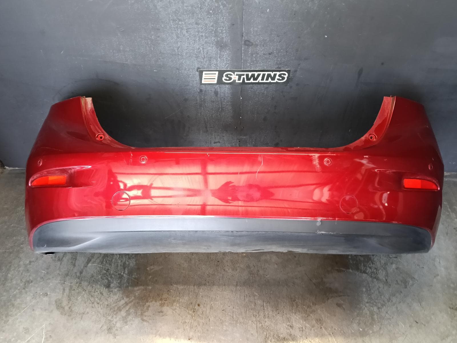 Used auto part listing image: 2018 MAZDA 3 REAR BUMPER BN, SEDAN, PARK SENSOR TYPE, 05/16-02/19 (AUS ONLY) 0000381104
