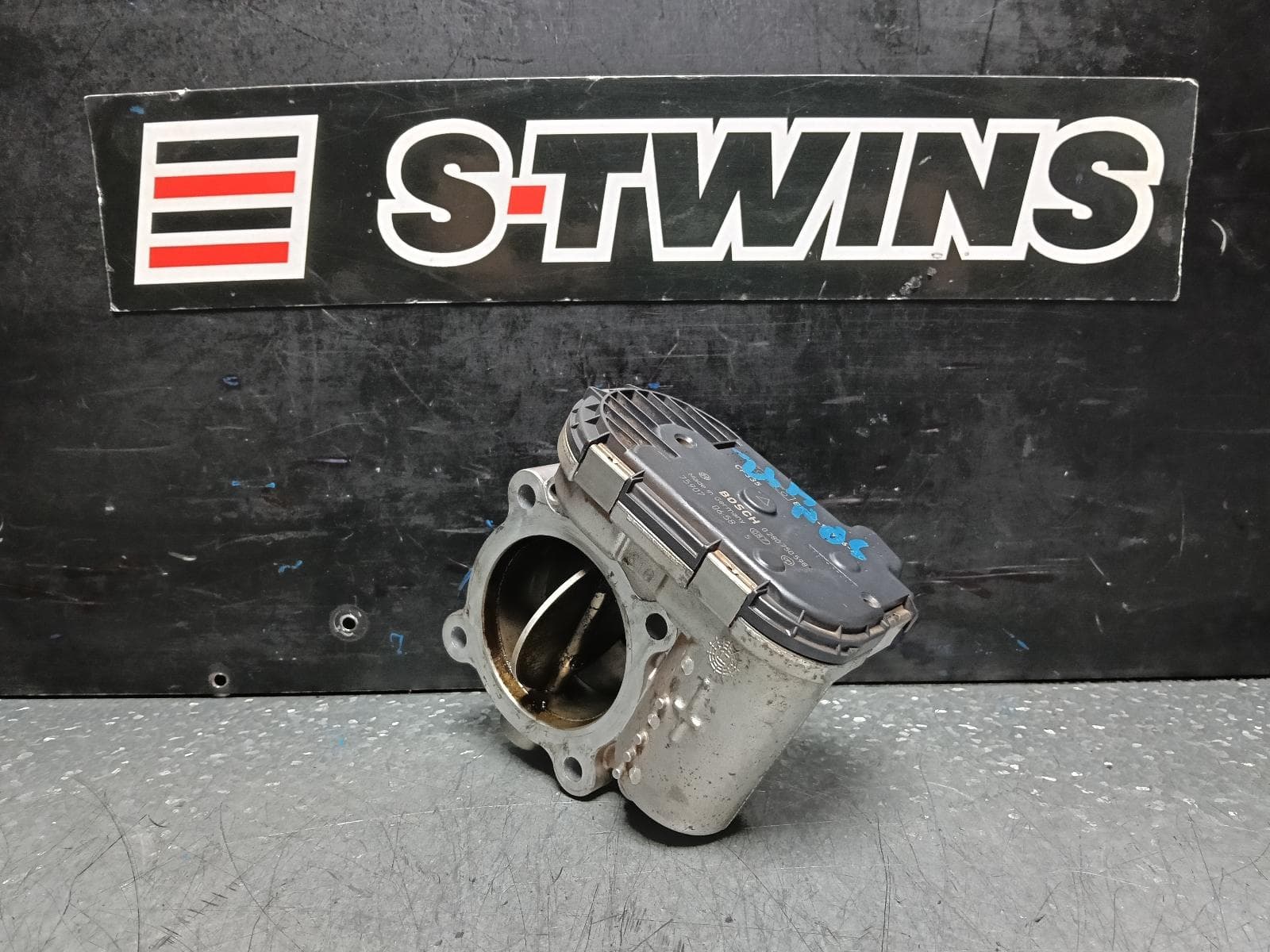 Used auto part listing image: 2018 FORD RANGER THROTTLE BODY 2.2/3.2, DIESEL, PX SERIES 1-3, 06/11-04/22 0000381511
