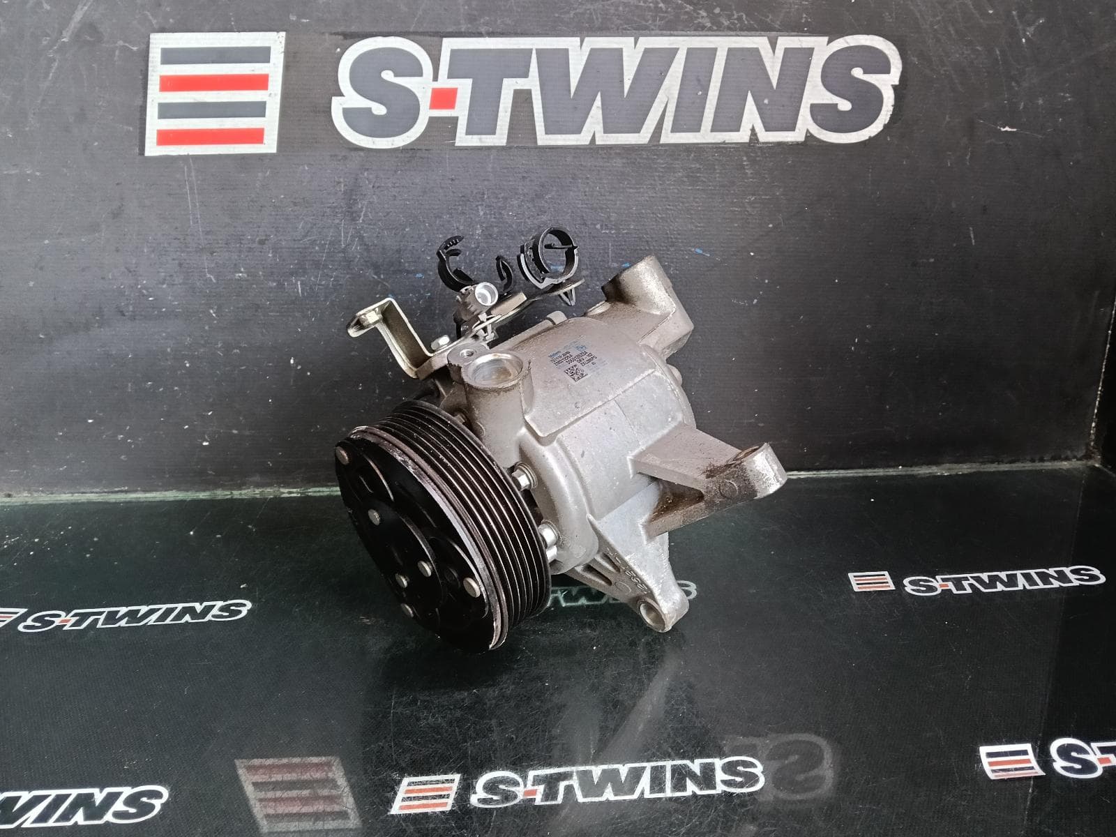 Used auto part listing image: 2013 SUBARU FORESTER A C COMPRESSOR SJ, 2.5, FB25, PETROL, VALEO DKV-10Z, 12/12-08/18 0000382188