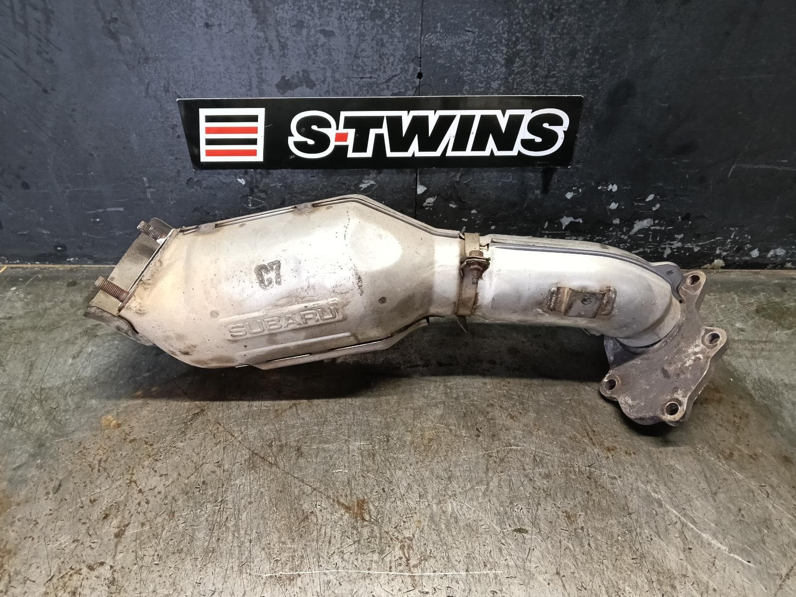 Used auto part listing image: 2013 SUBARU IMPREZA CATALYTIC CONVERTER DOWNPIPE-CAT TYPE, 2.5, EJ255, WRX, G3, 04/07-12/13 0000386268