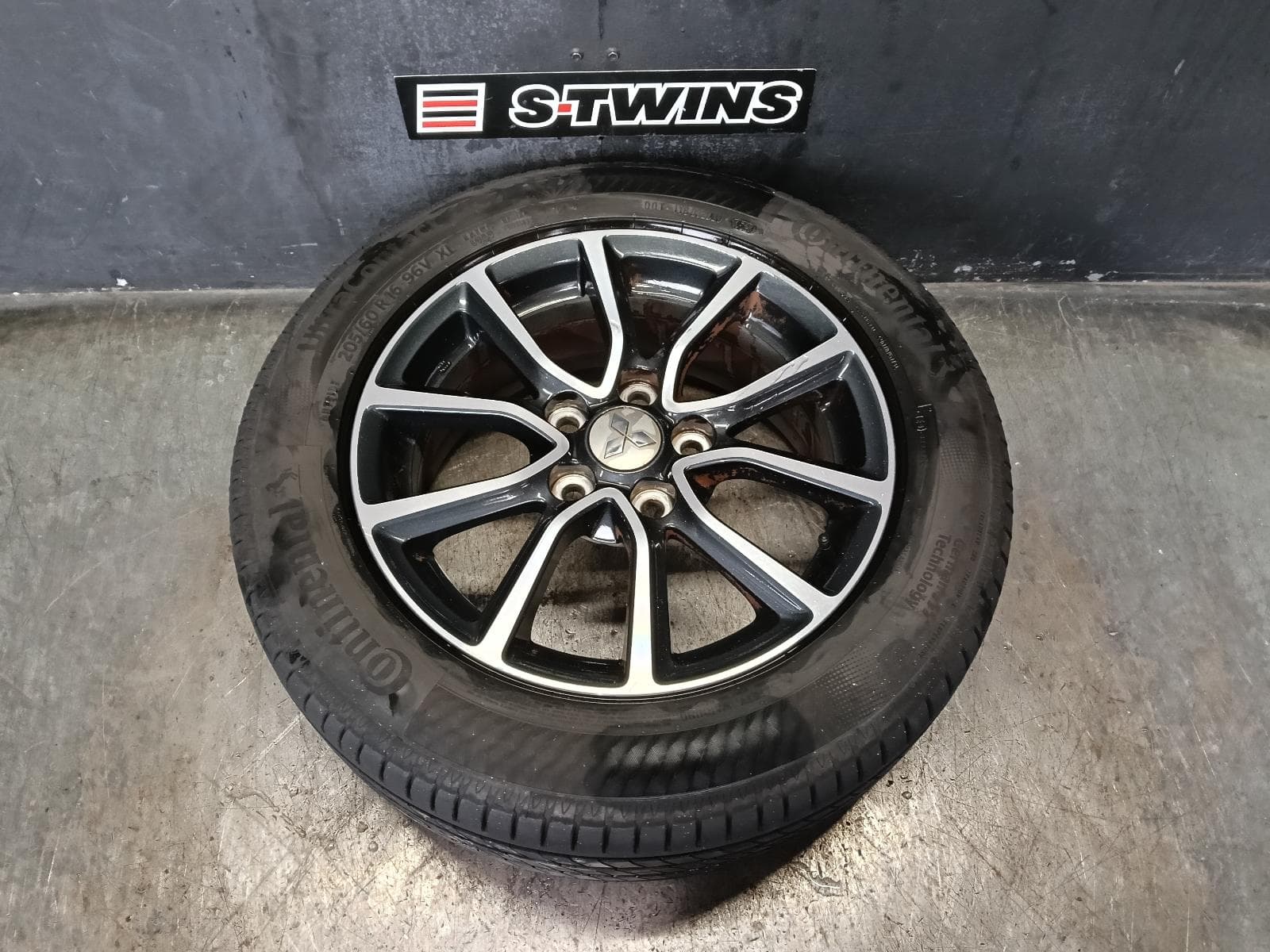Used auto part listing image: 2017 MITSUBISHI LANCER WHEEL MAG FACTORY, 16X6.5IN, CF, 11/15-12/17 0000382609