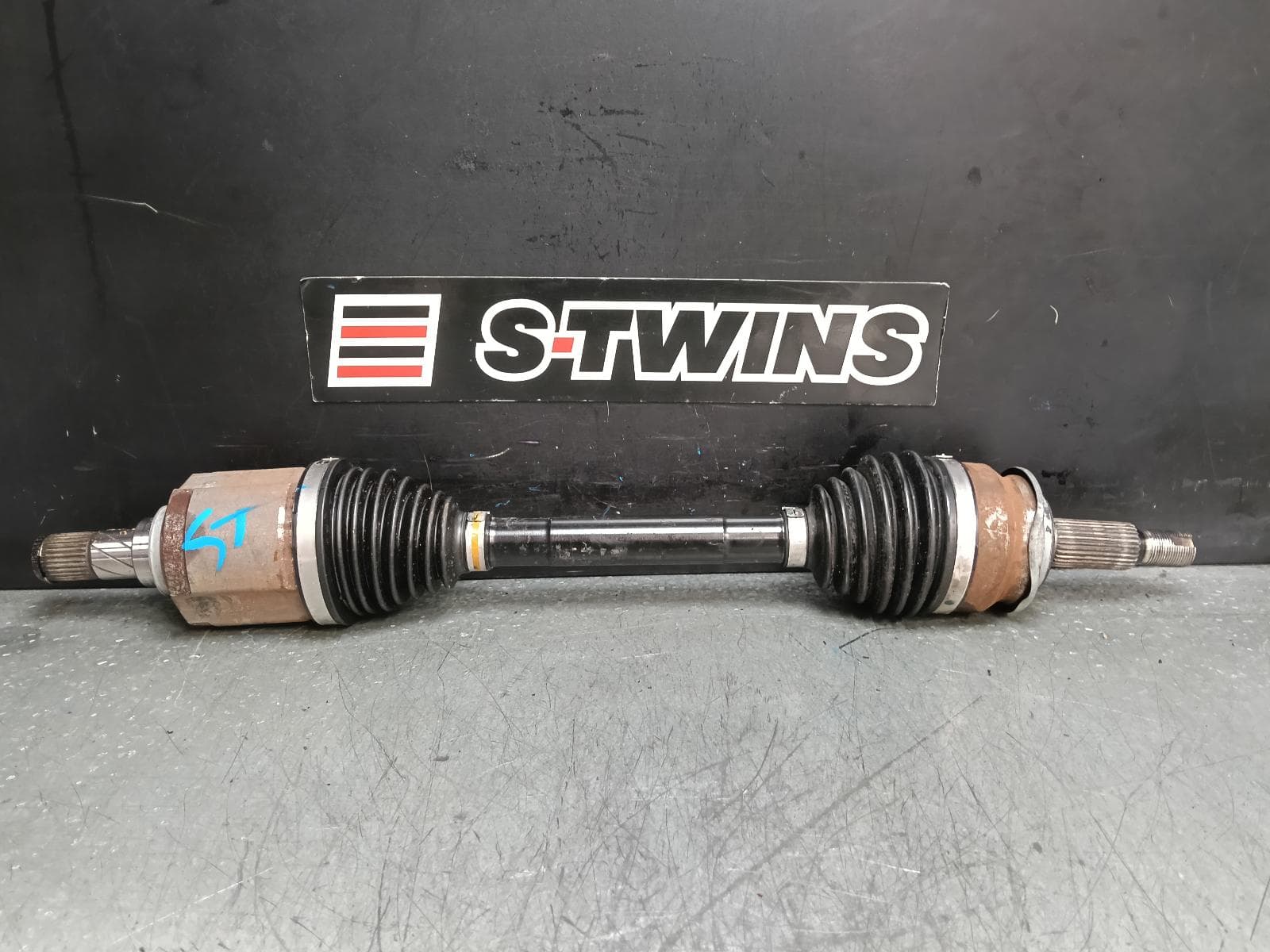 Used auto part listing image: 2021 MITSUBISHI ECLIPSE CROSS LEFT DRIVESHAFT FRONT, FWD/AWD, YA-YB, 11/17- 0000382312