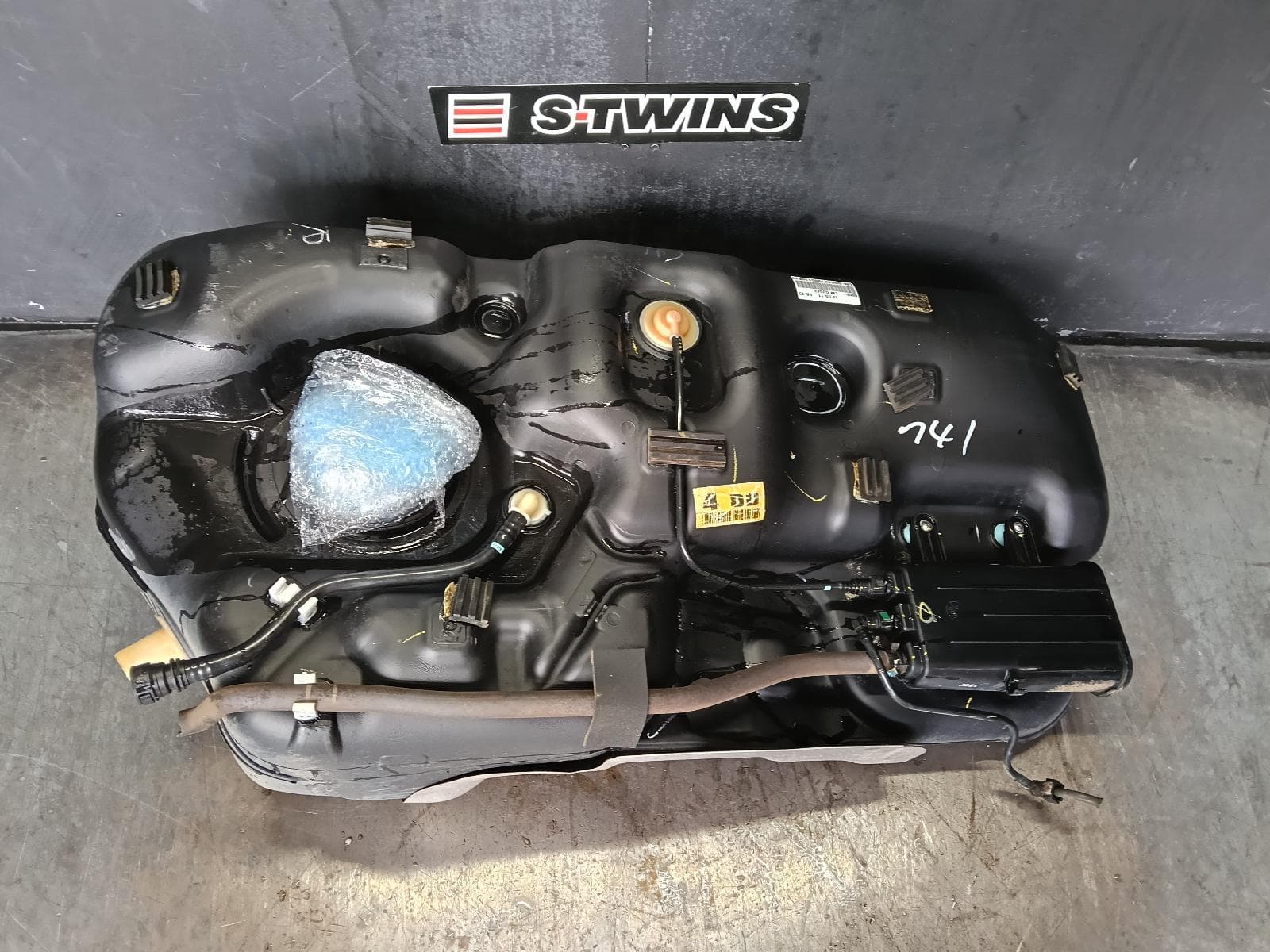 Used auto part listing image: 2011 HYUNDAI IX35 FUEL TANK LM, PETROL, (S. KOREA VIN KMHJ), 11/09-10/13 0000383263