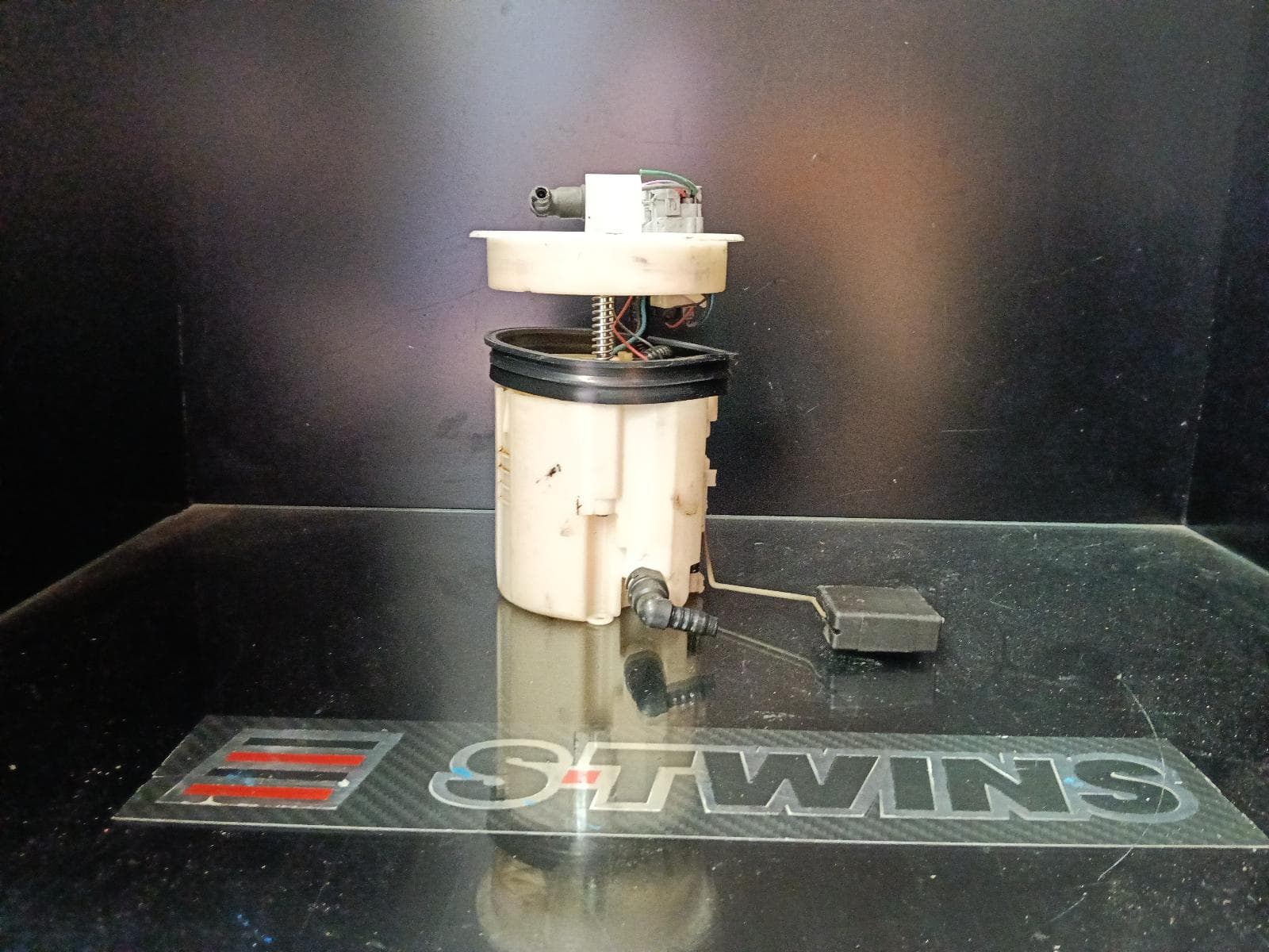Used auto part listing image: 2018 SUBARU BRZ FUEL PUMP Z1, 07/12-09/21 0000383615