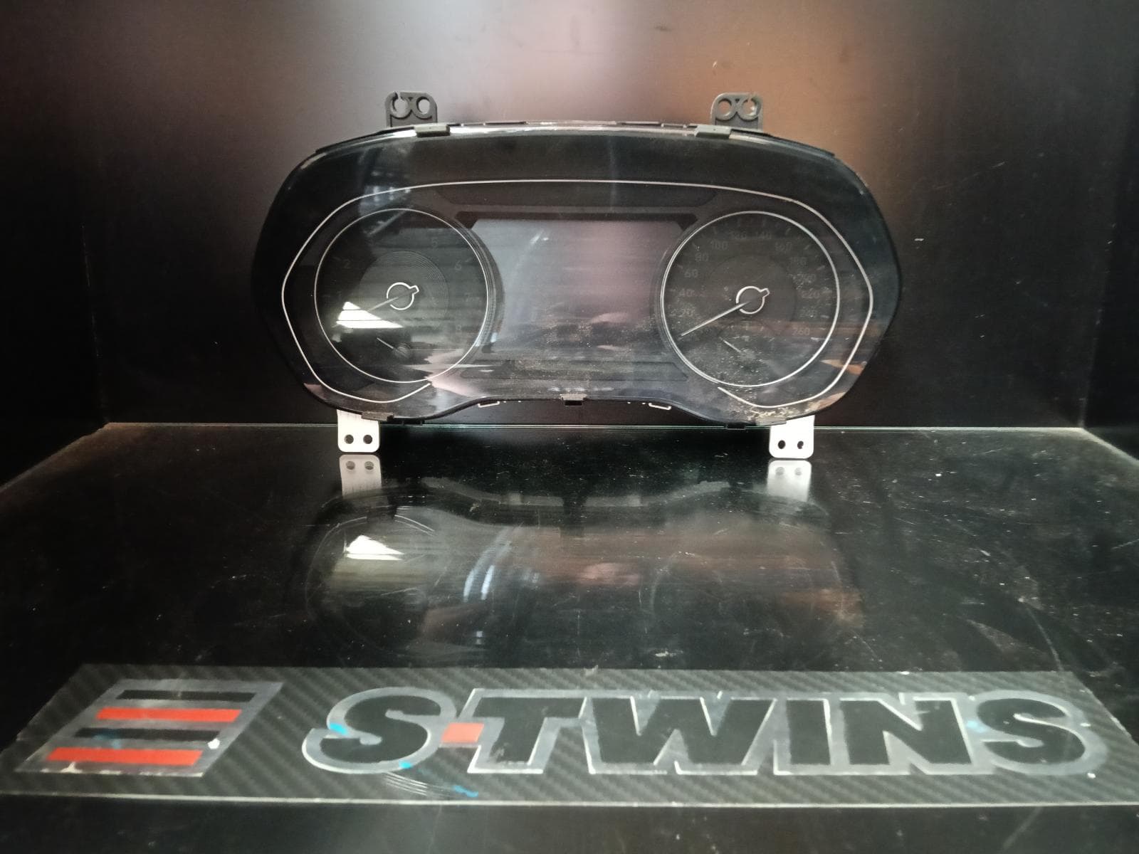Used auto part listing image: 2021 HYUNDAI PALISADE INSTRUMENTCLUSTER PETROL, 3.8. DISPLAY CLUSTER, 7IN, ELITE/HIGHLANDER/LIMITED, LX2, 07/20- 0000384811