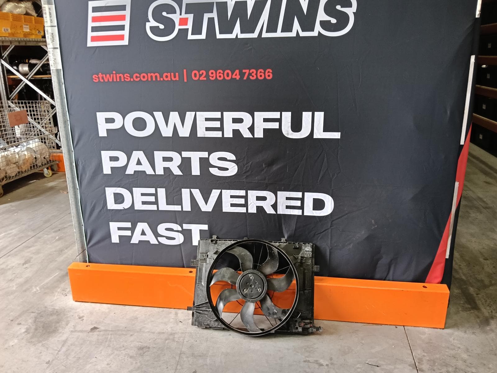 Used auto part listing image: 2015 MERCEDES C CLASS FAN RADIATOR FAN, 2.0, PETROL, C200/C250/C250BT, W205/S205/A205/C205, 06/14-07/23 0000384174