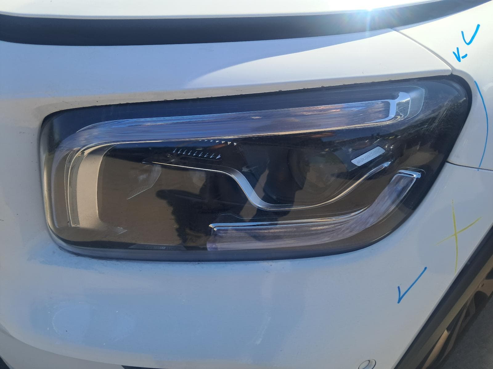2020 MERCEDES GLB CLASS 7