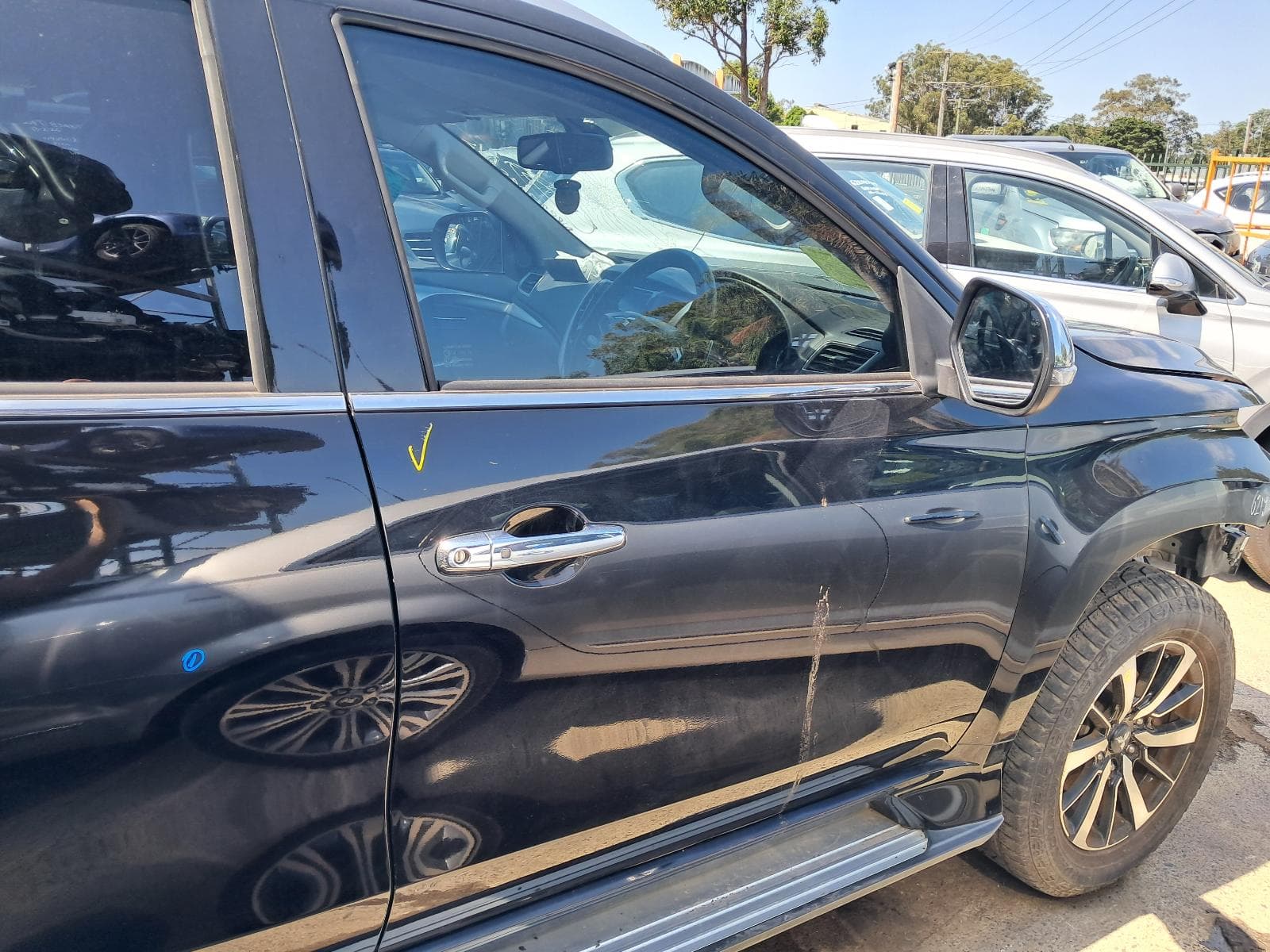 2019 MITSUBISHI PAJERO 11