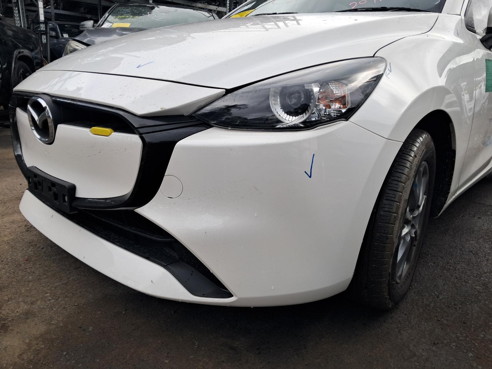 2025 MAZDA 2 9