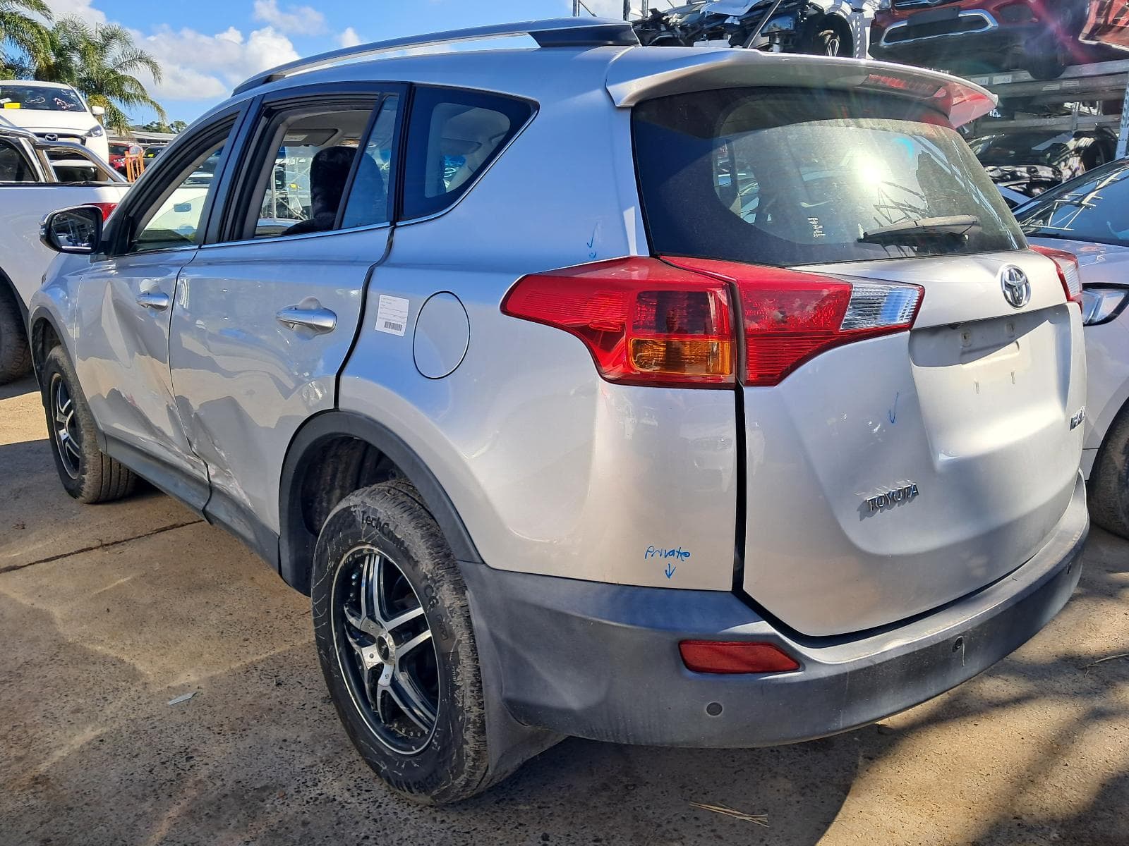2015 TOYOTA RAV4 5