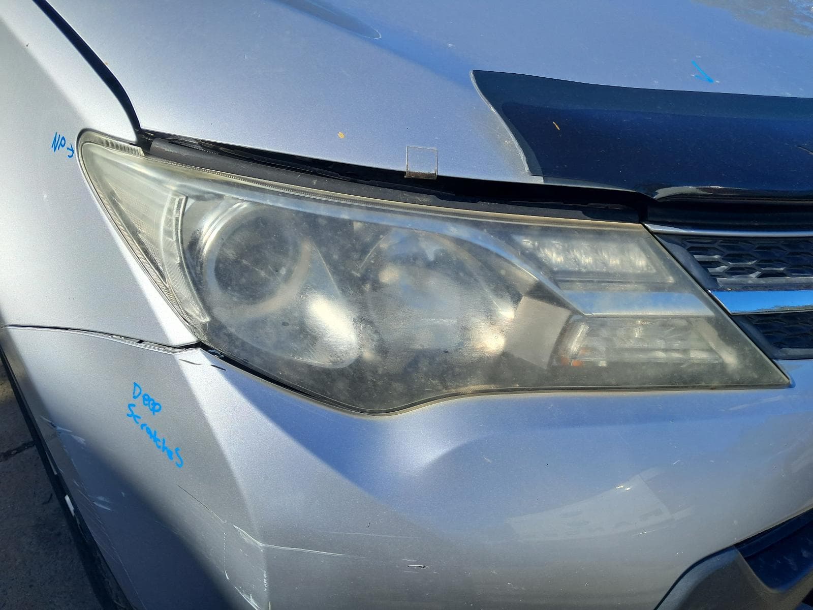2015 TOYOTA RAV4 7