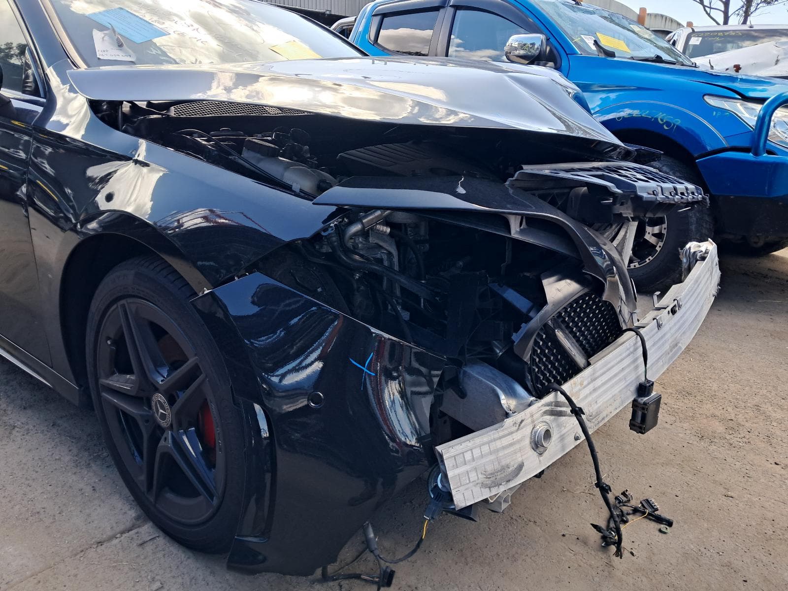 2019 MERCEDES A CLASS 6