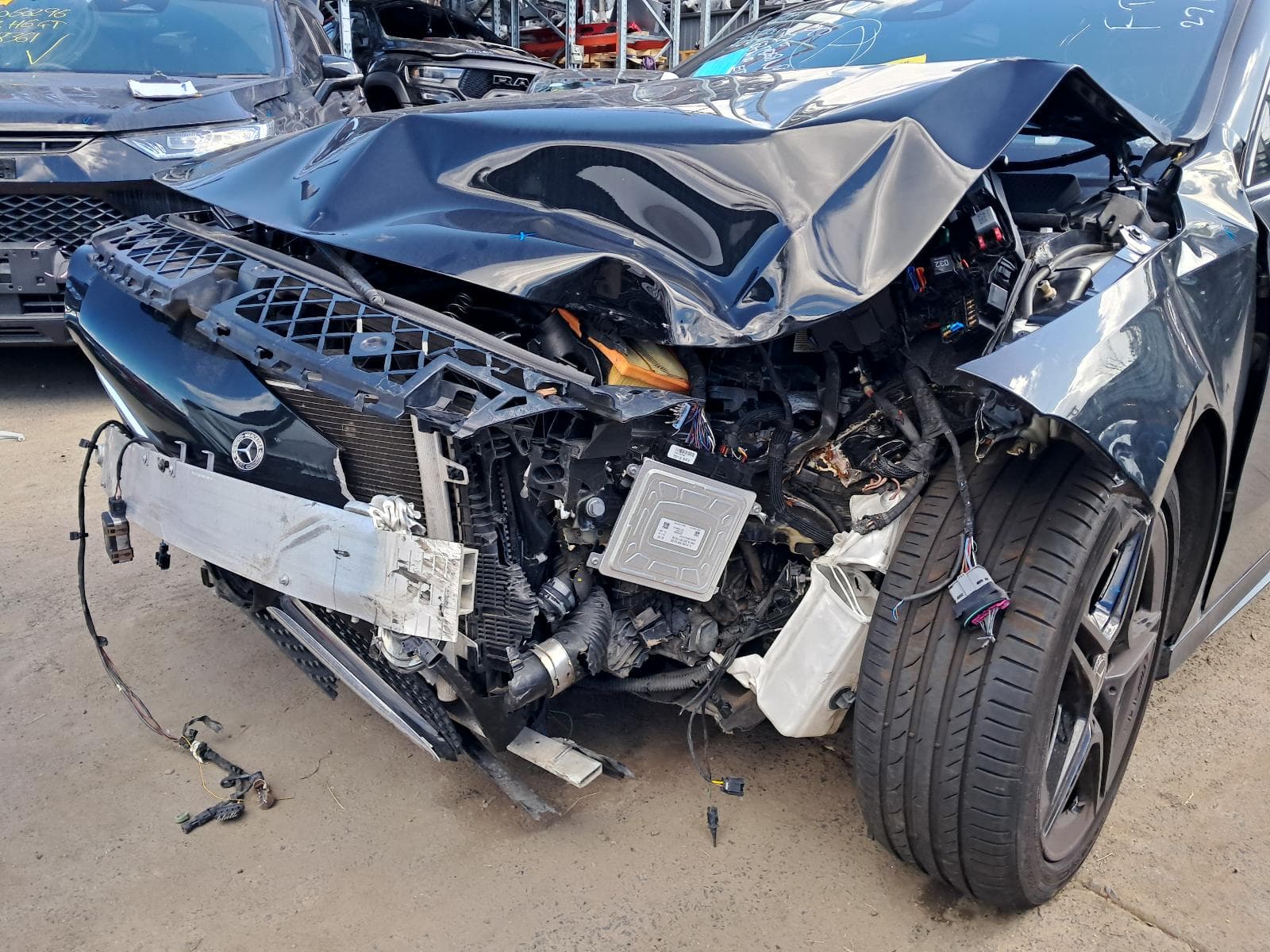 2019 MERCEDES A CLASS 7