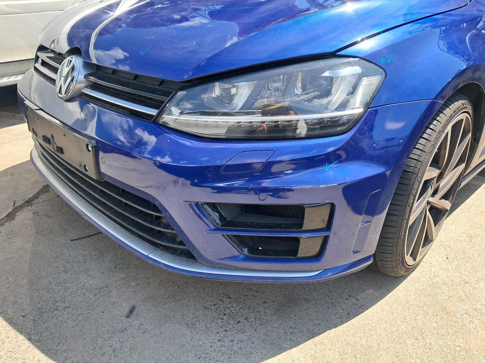 2017 VOLKSWAGEN GOLF 8