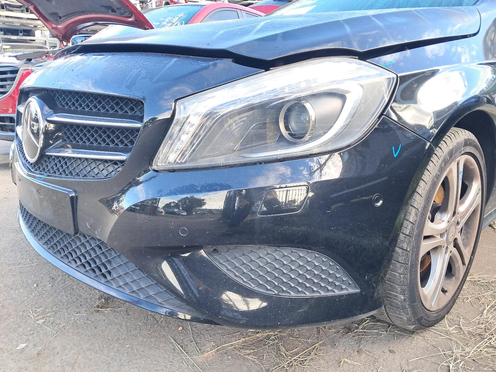 2013 MERCEDES A CLASS 8