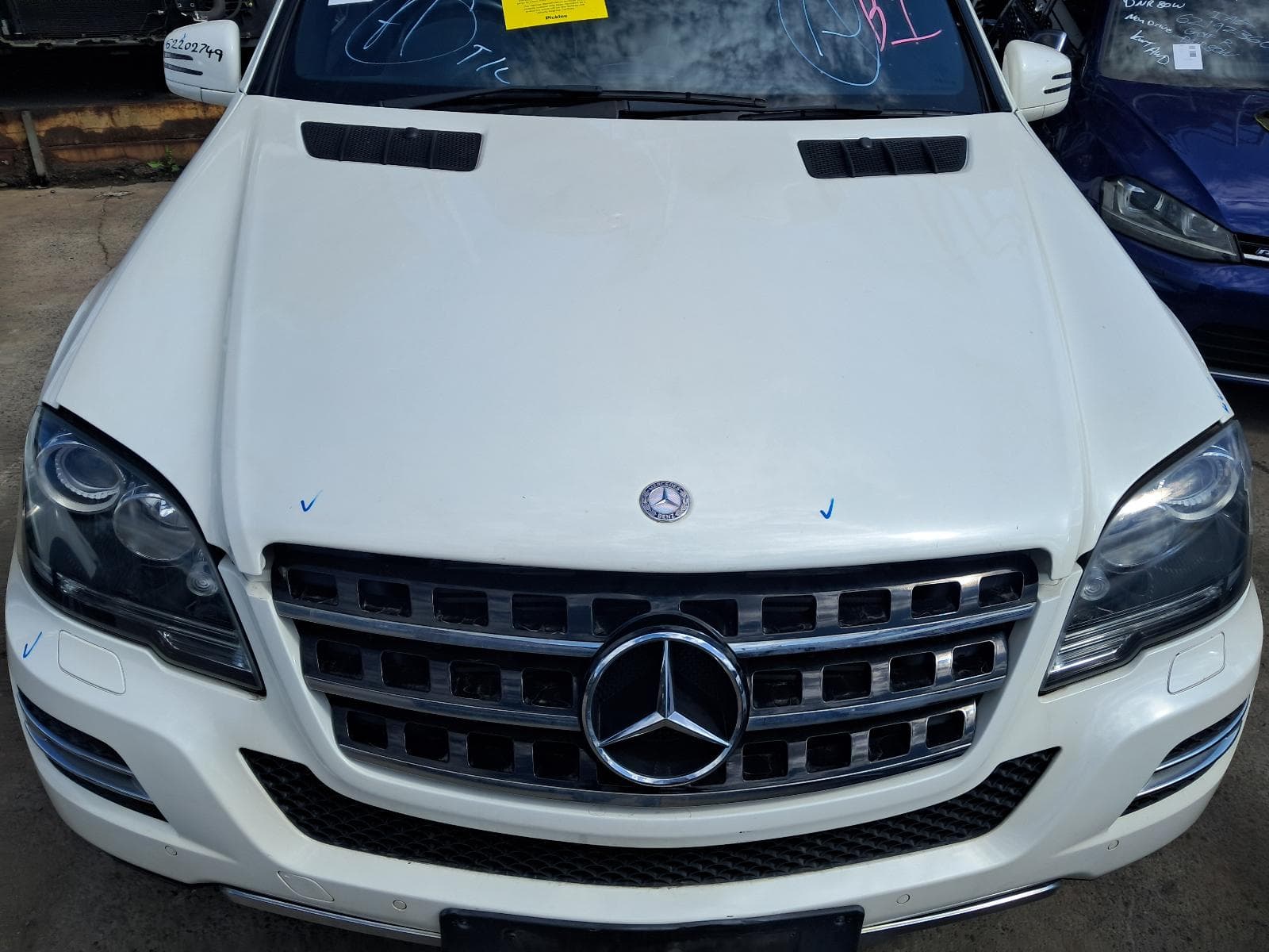 2011 MERCEDES M CLASS 10
