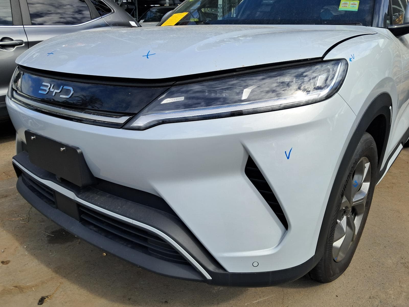 2025 BYD ATTO 2 9