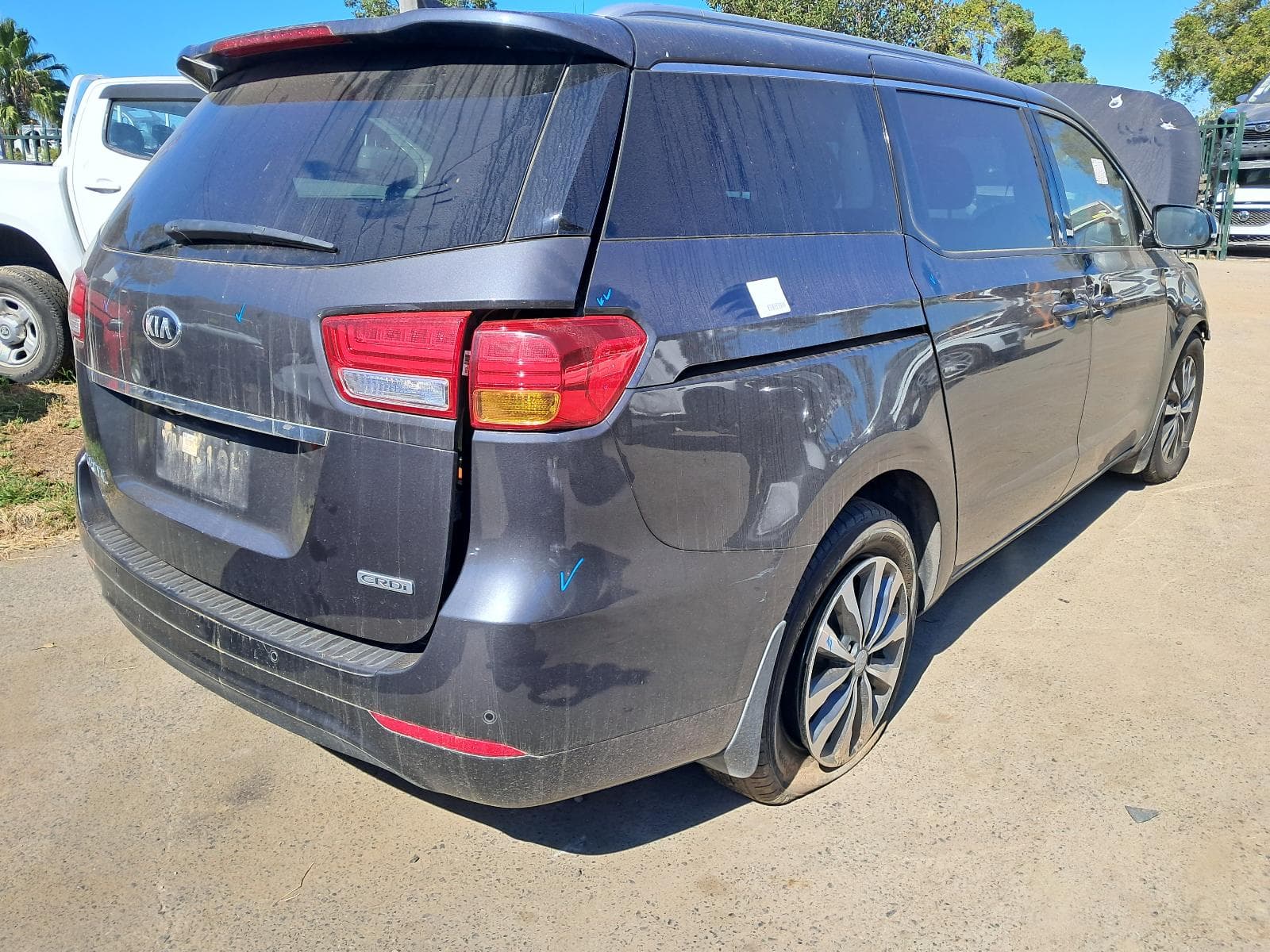 Featured wrecking vehicle: 2017 KIA CARNIVAL/GRAND CARNIVAL (stock SPN753)