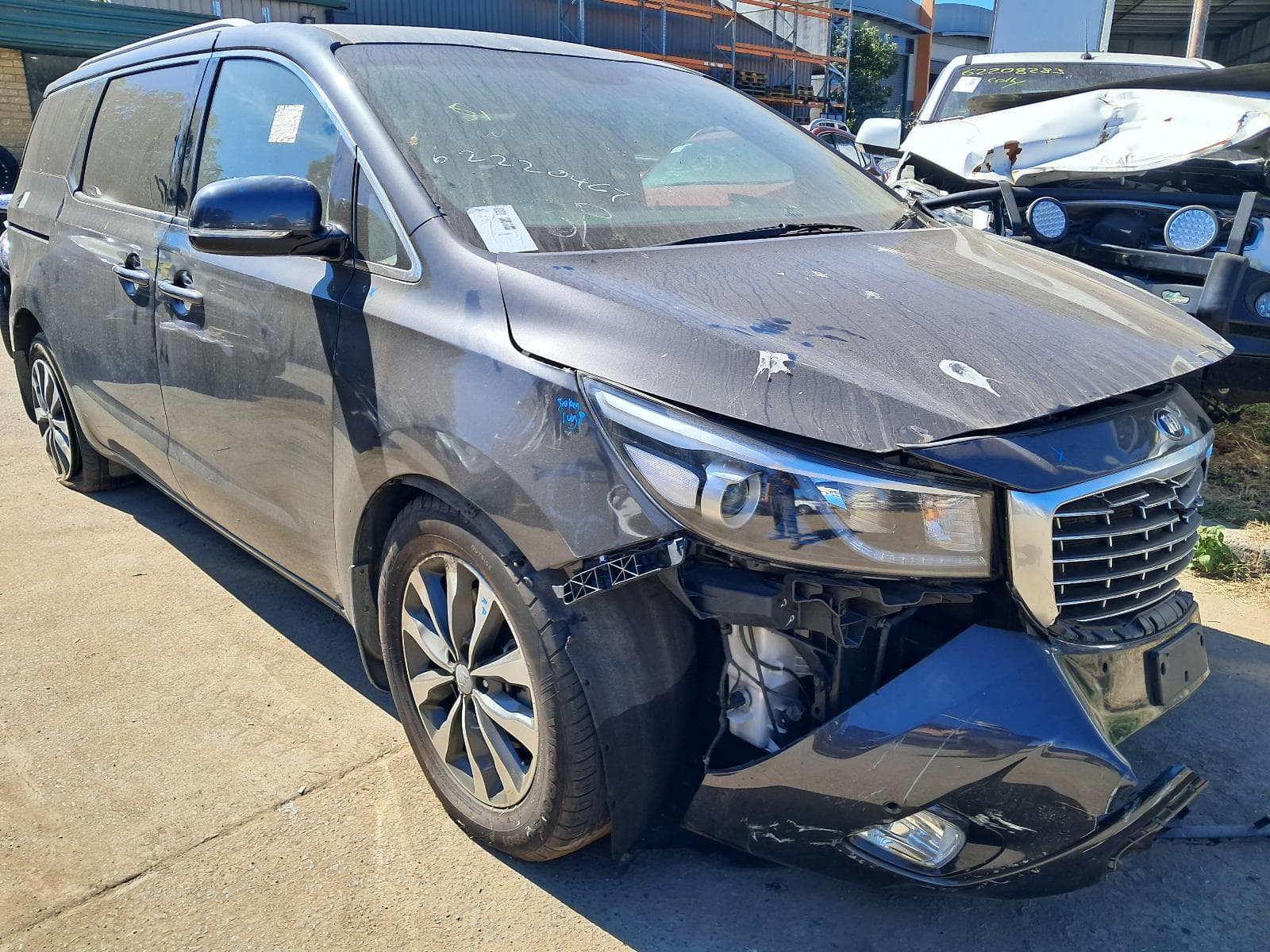 2017 KIA CARNIVAL/GRAND CARNIVAL 4
