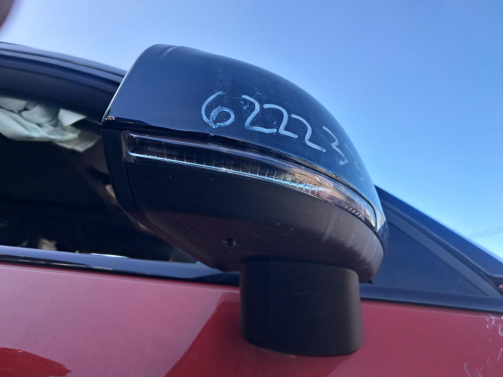 2020 VOLVO XC40 15