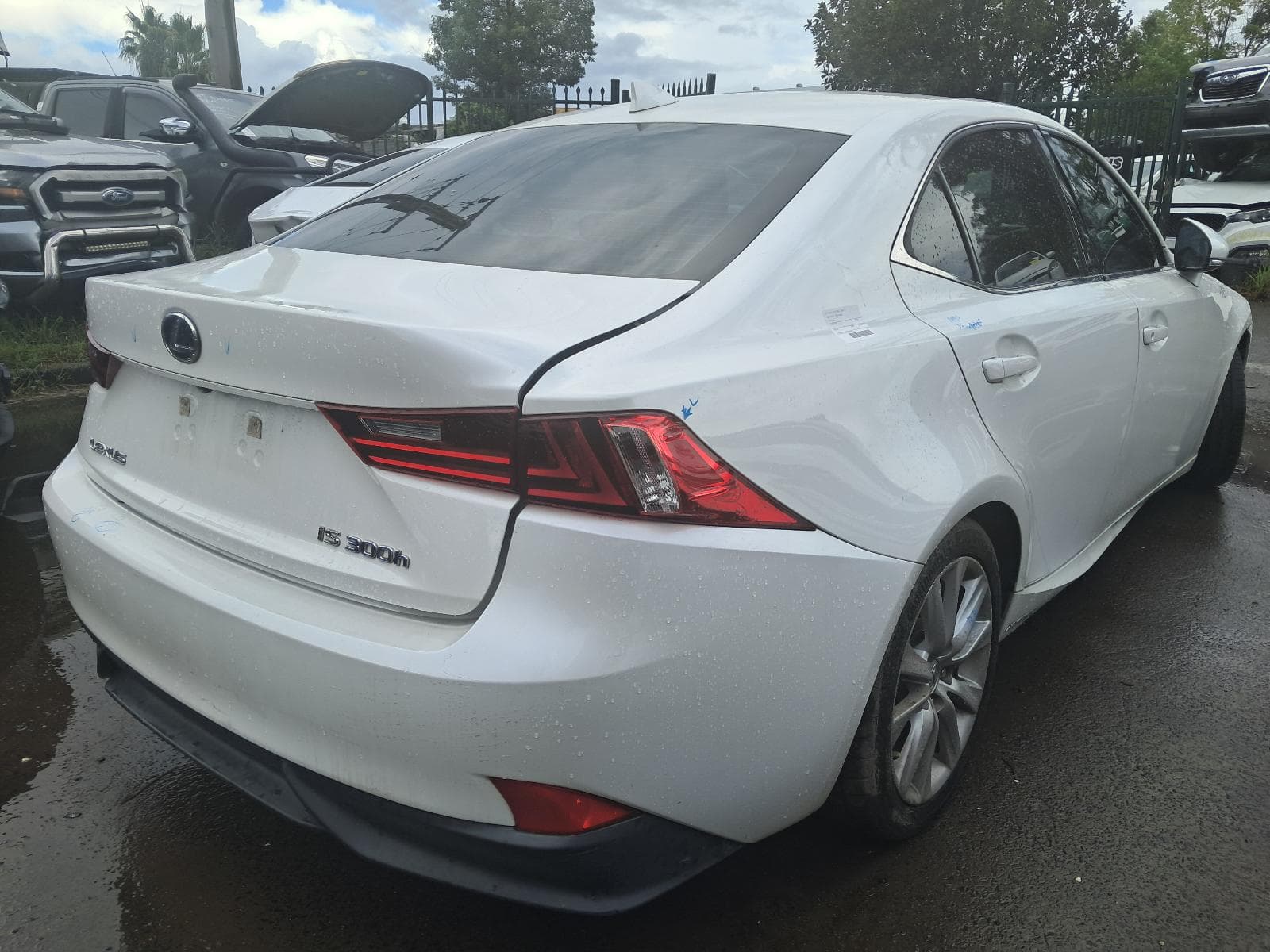 2015 LEXUS IS SERIES 4