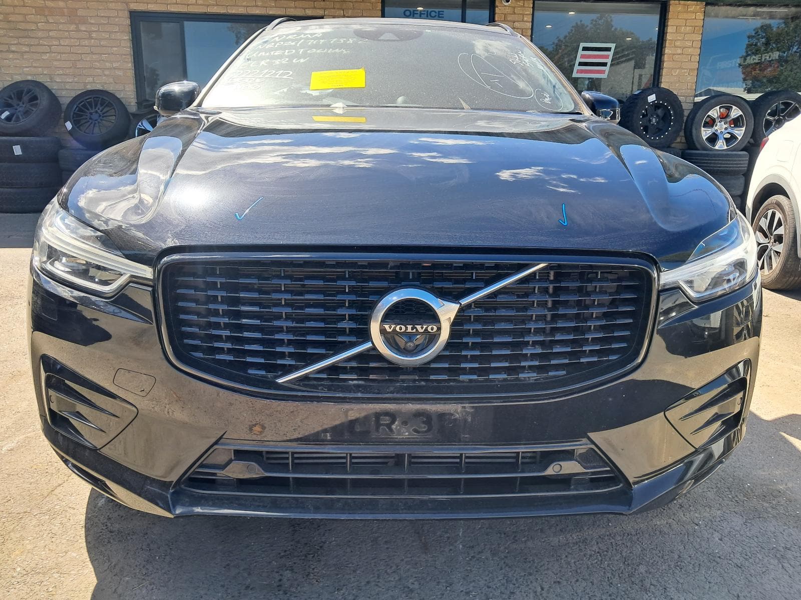 2020 VOLVO XC60 10