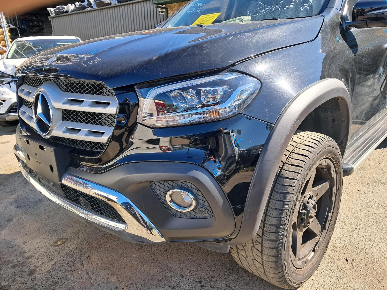 2018 MERCEDES X CLASS 8
