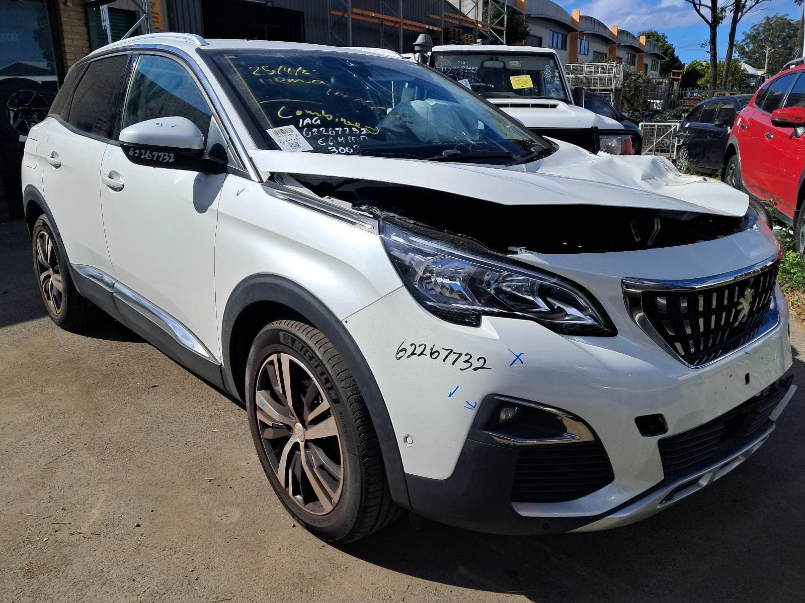 2020 PEUGEOT 3008 5