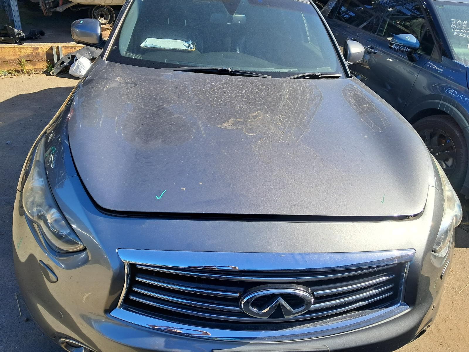 2014 INFINITI QX70 10